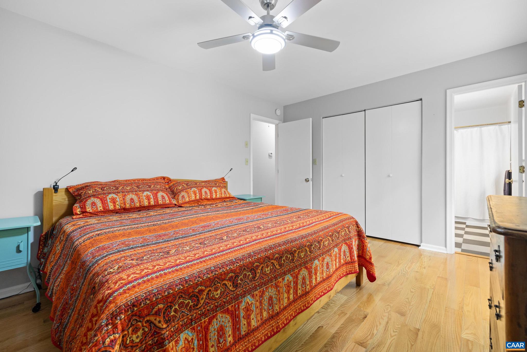 LAKE MONTICELLO - Residential