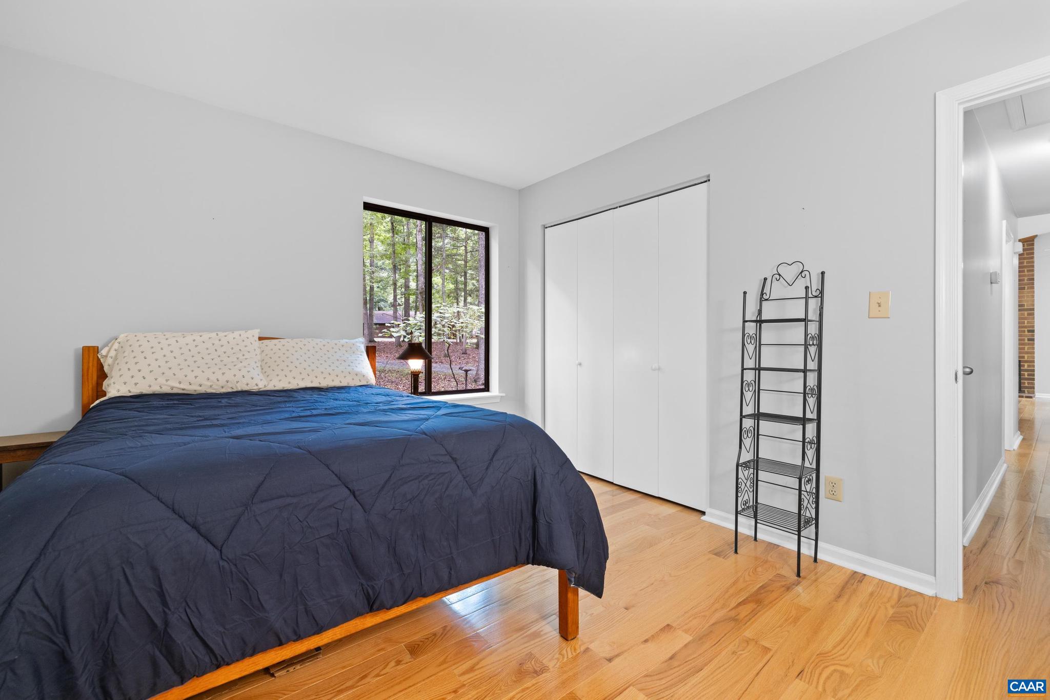 LAKE MONTICELLO - Residential