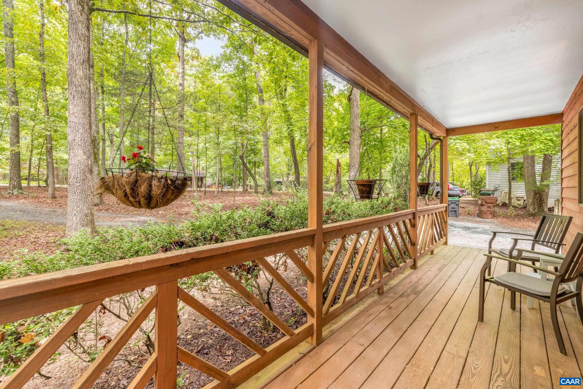 LAKE MONTICELLO - Residential