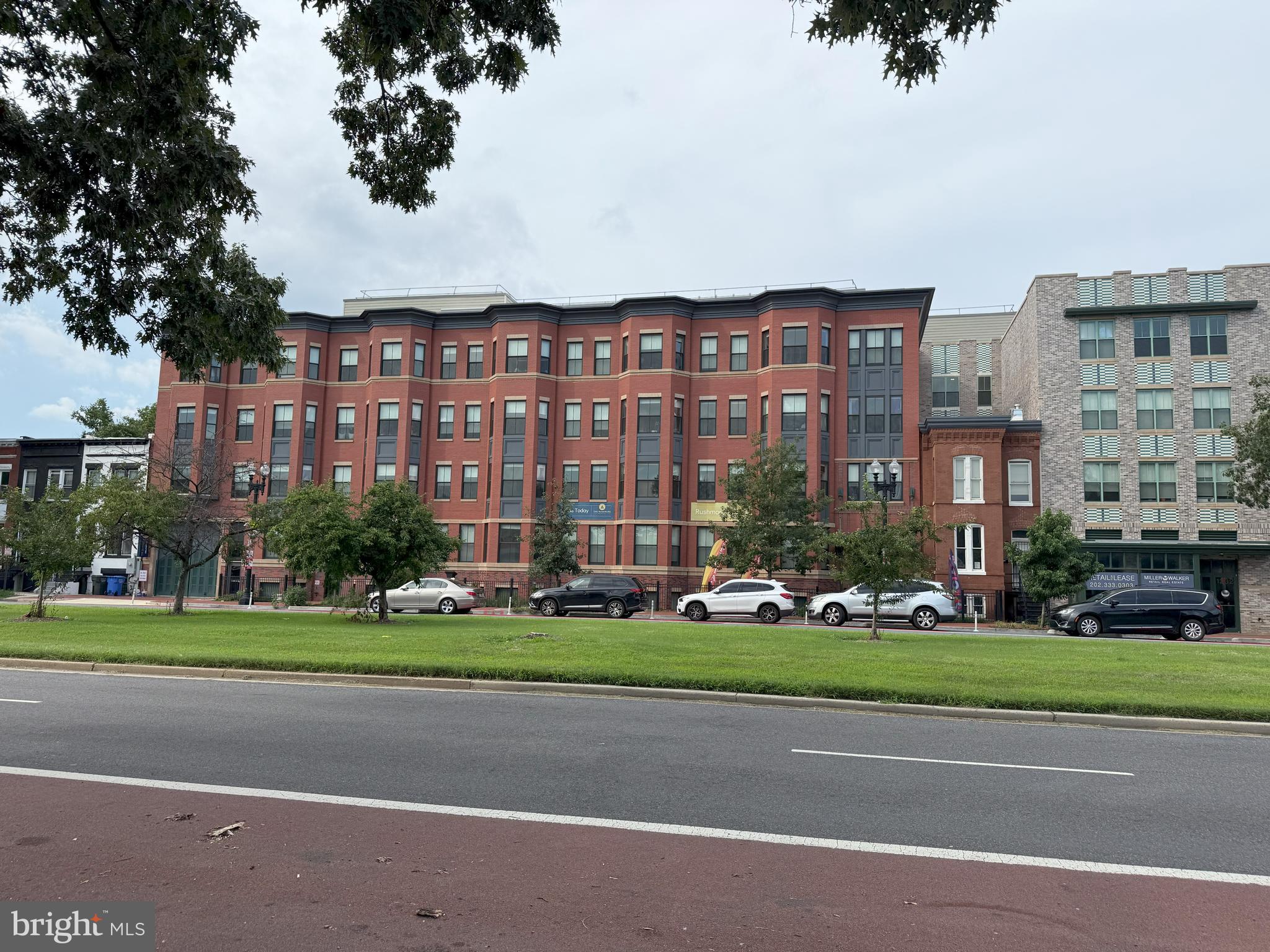 1223 PENNSYLVANIA AVENUE SE