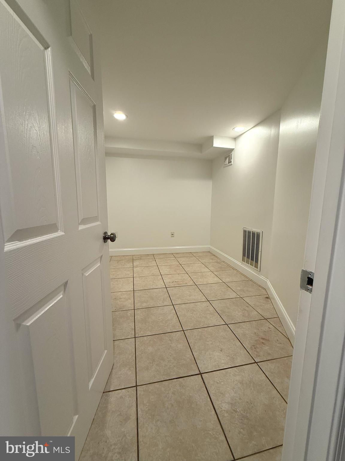 1223 PENNSYLVANIA AVENUE SE