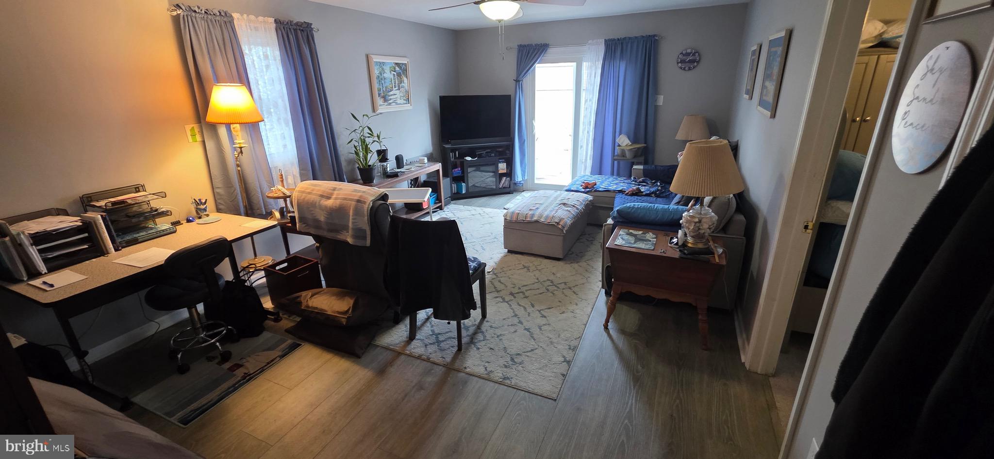 27 INDIAN QUEEN LANE