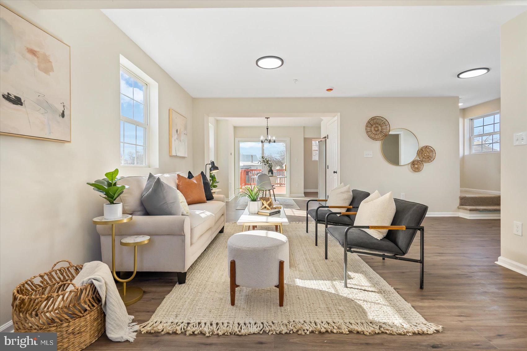 SPARROWS POINT MANOR - Residential