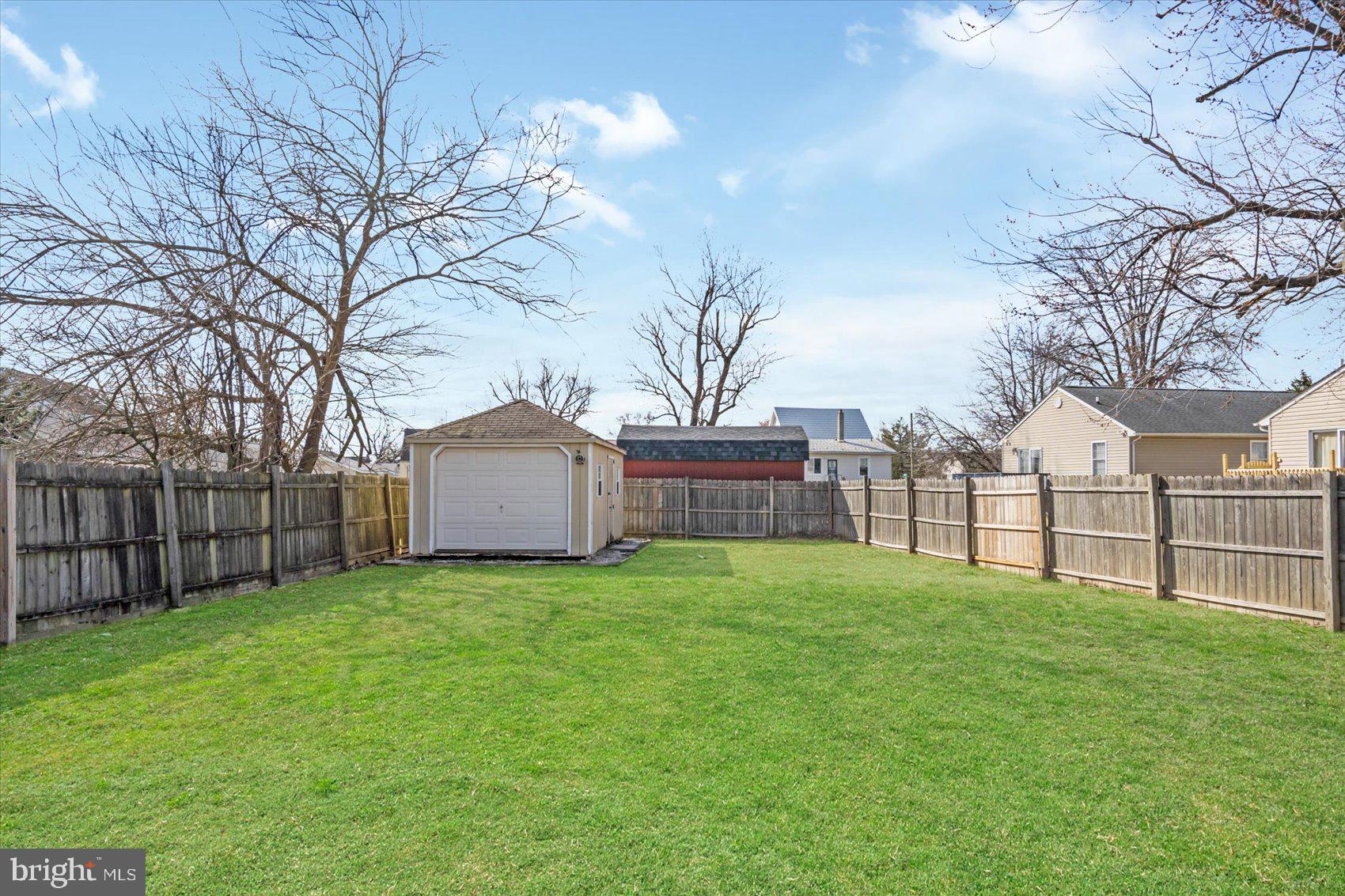 SPARROWS POINT MANOR - Residential