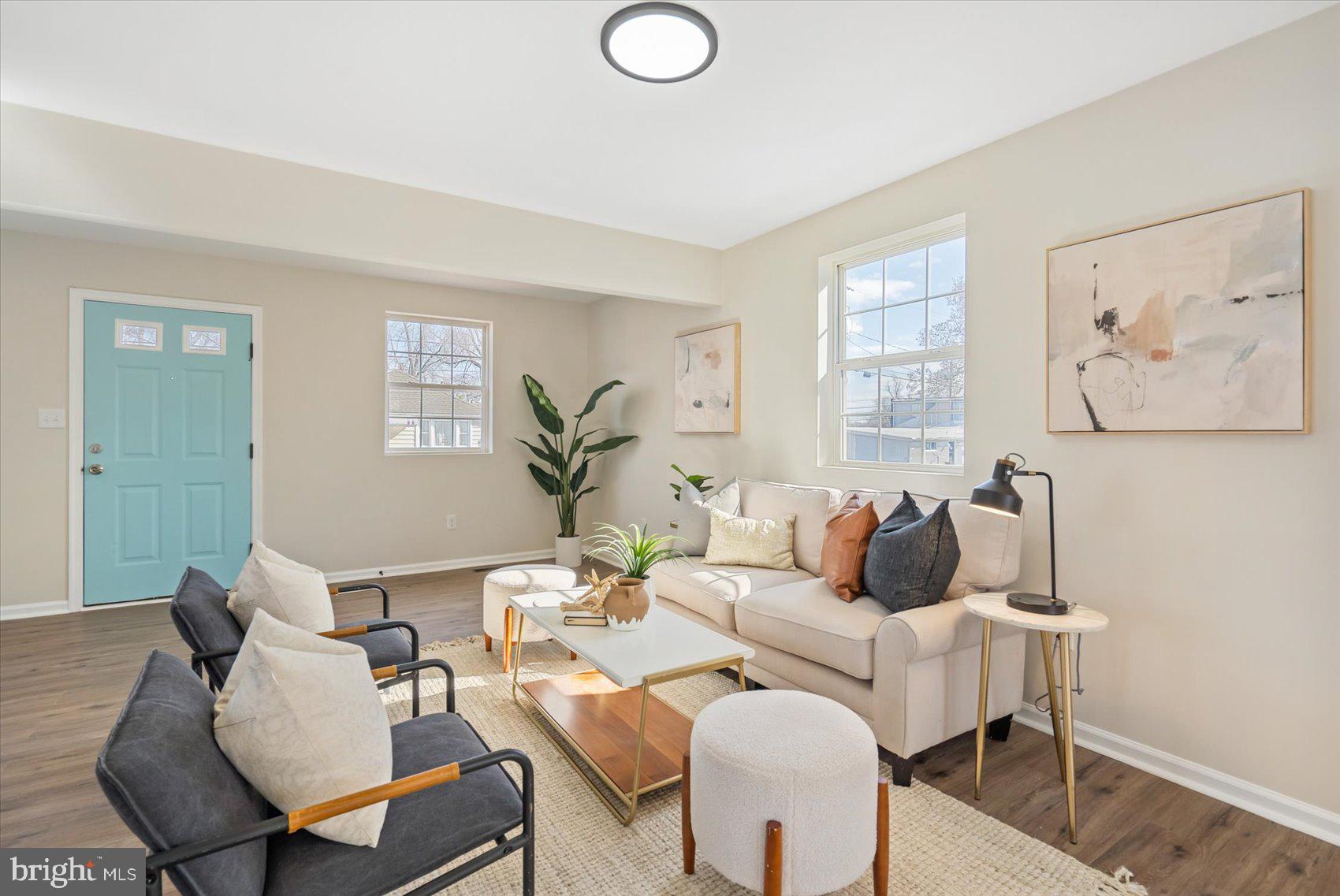 SPARROWS POINT MANOR - Residential