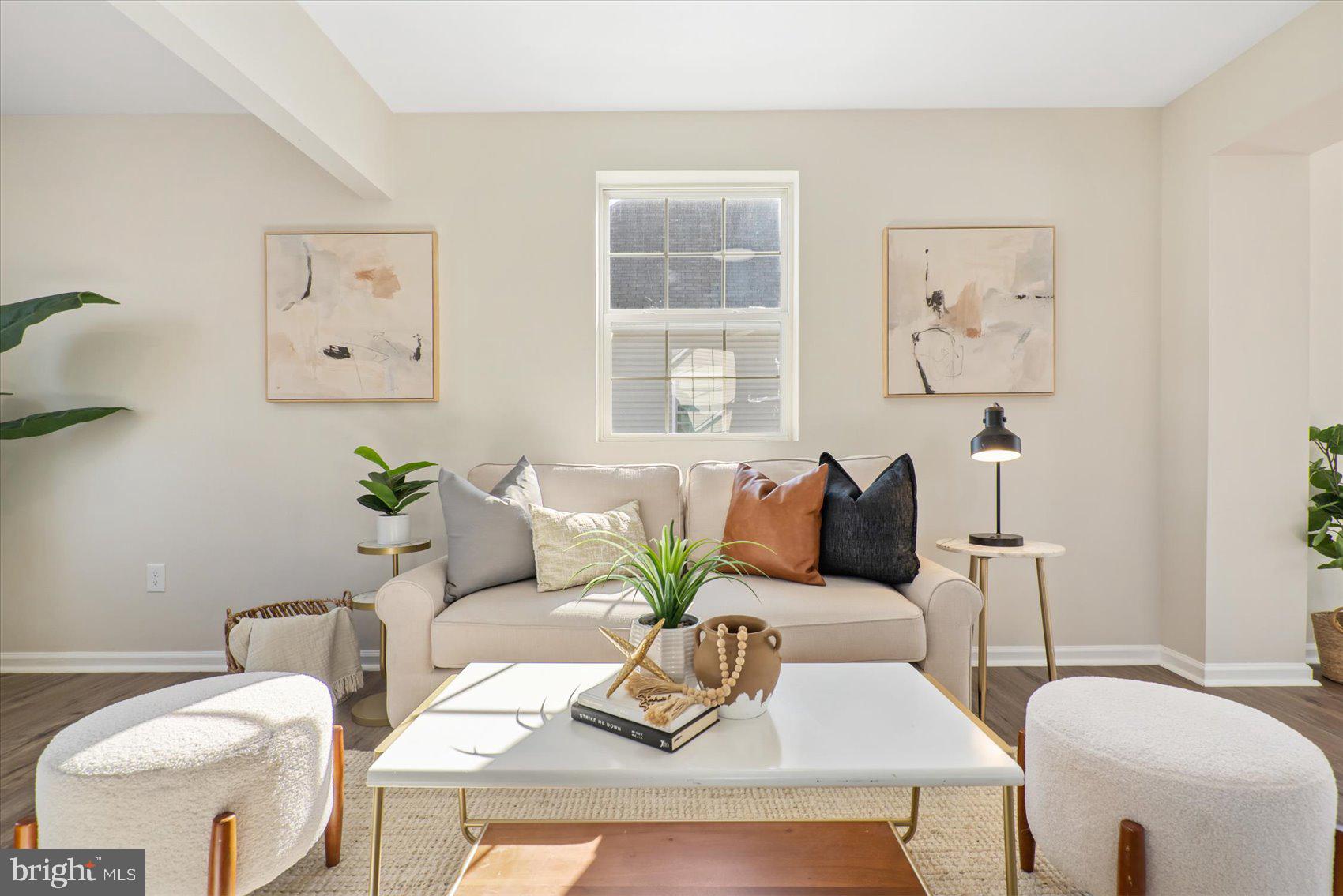 SPARROWS POINT MANOR - Residential