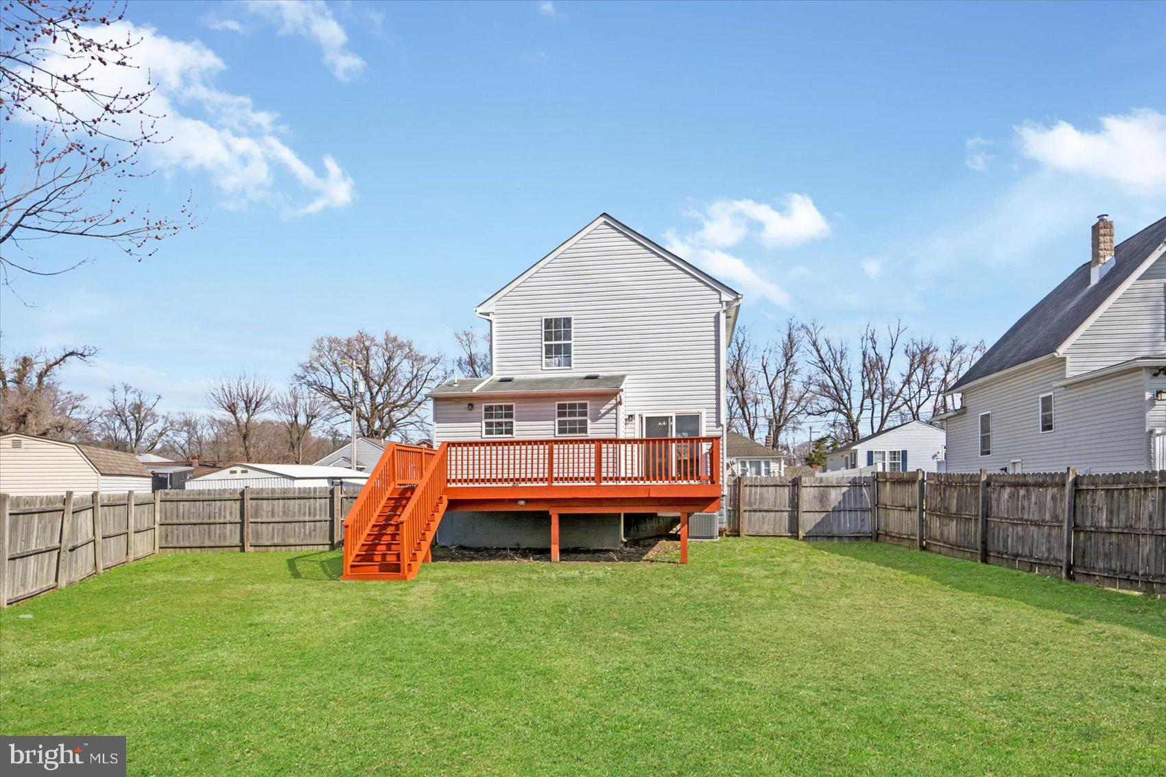 SPARROWS POINT MANOR - Residential