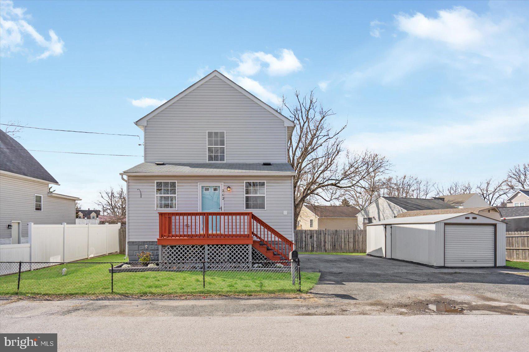 SPARROWS POINT MANOR - Residential