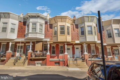 Townhouse For Rent - 18 Sharpnack Street<br/> PHILADELPHIA, PA 19119
