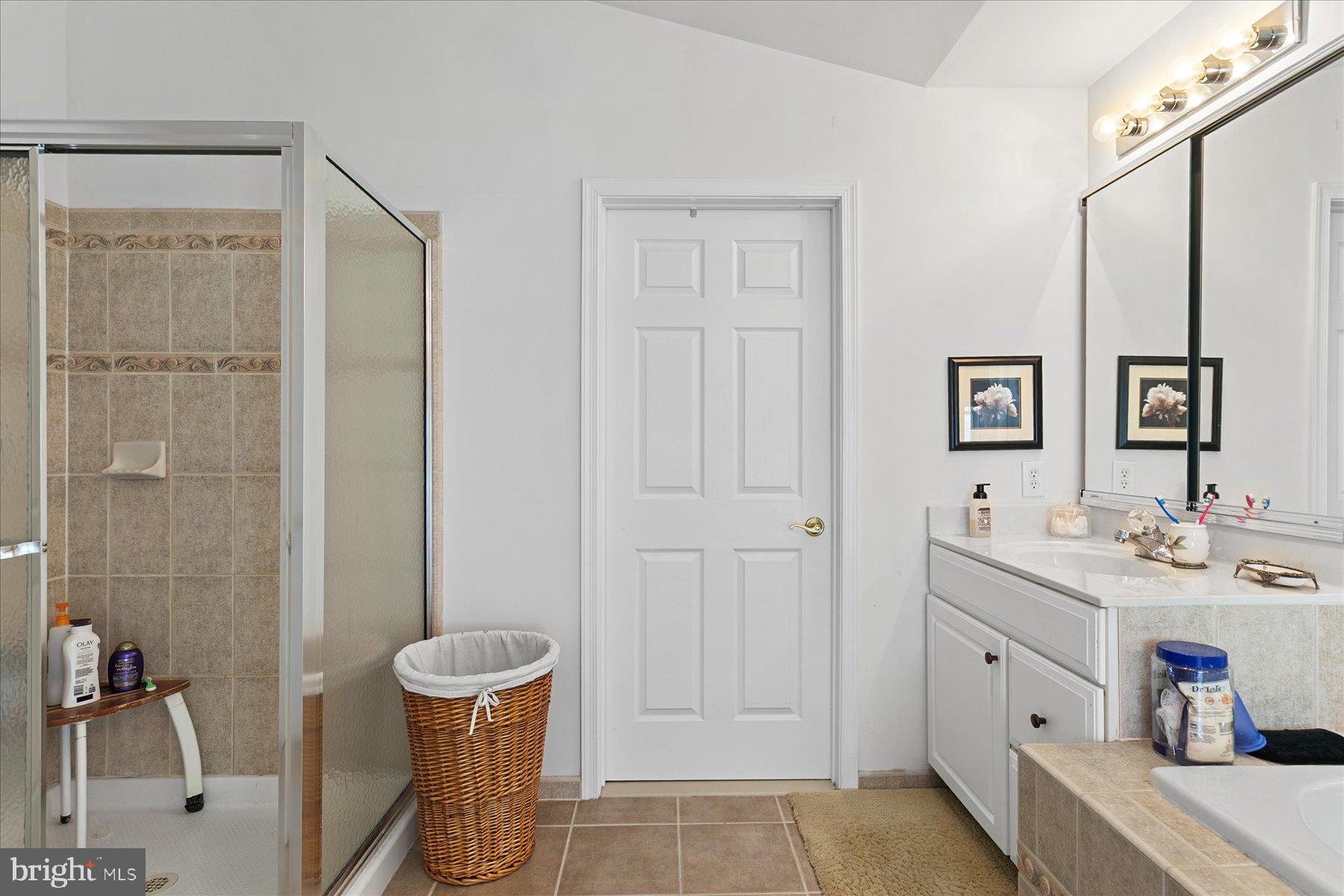 BETHANY LAKES - Residential