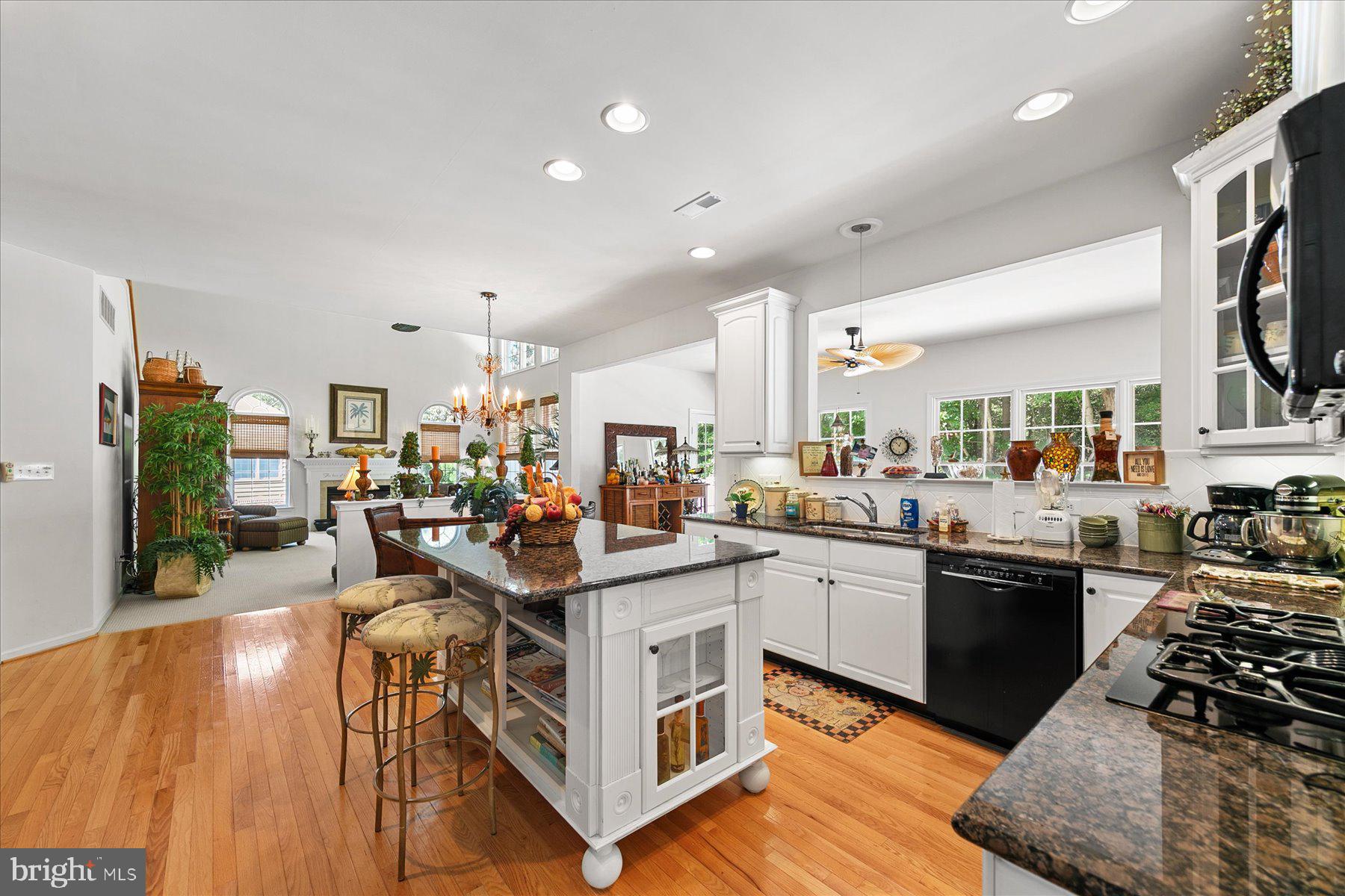 BETHANY LAKES - Residential