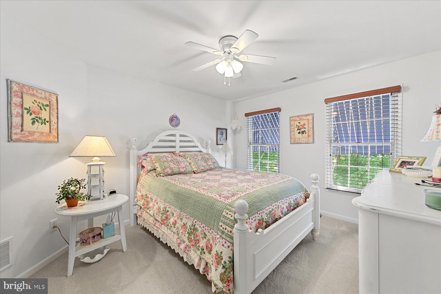 BETHANY LAKES - Residential