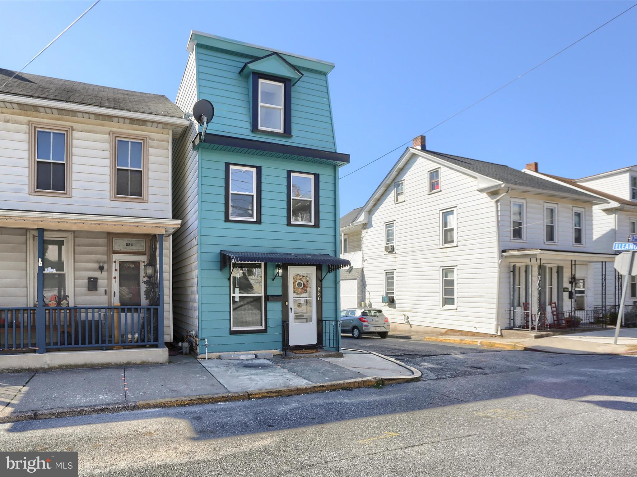 556 N 2ND STREET
