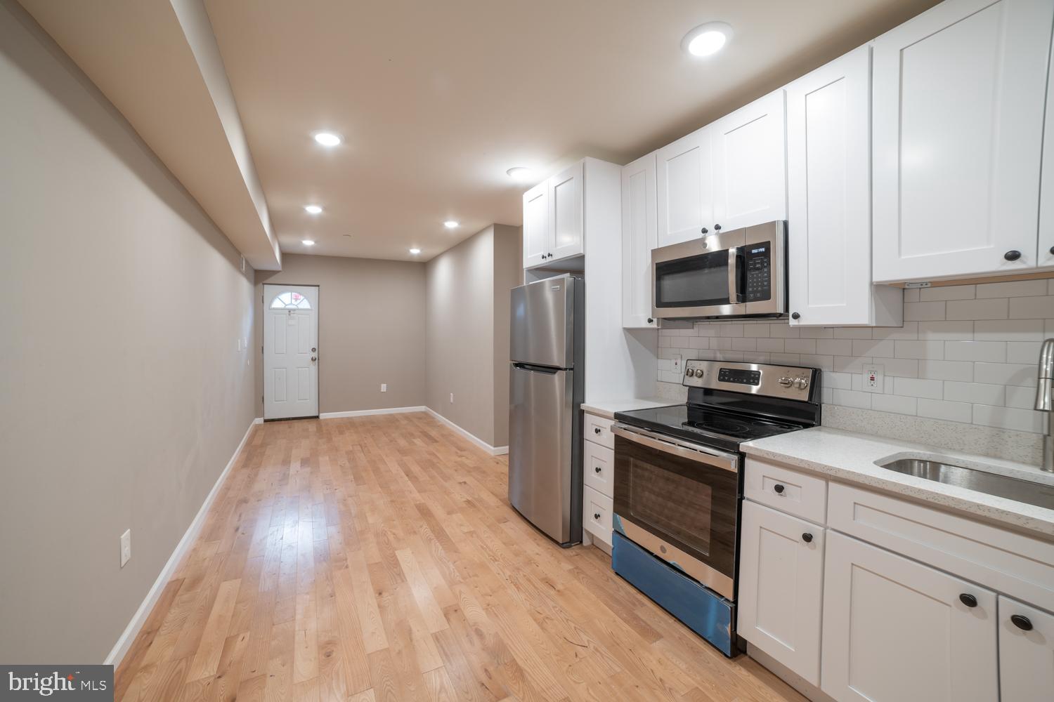 1715 W BERKS STREET 1