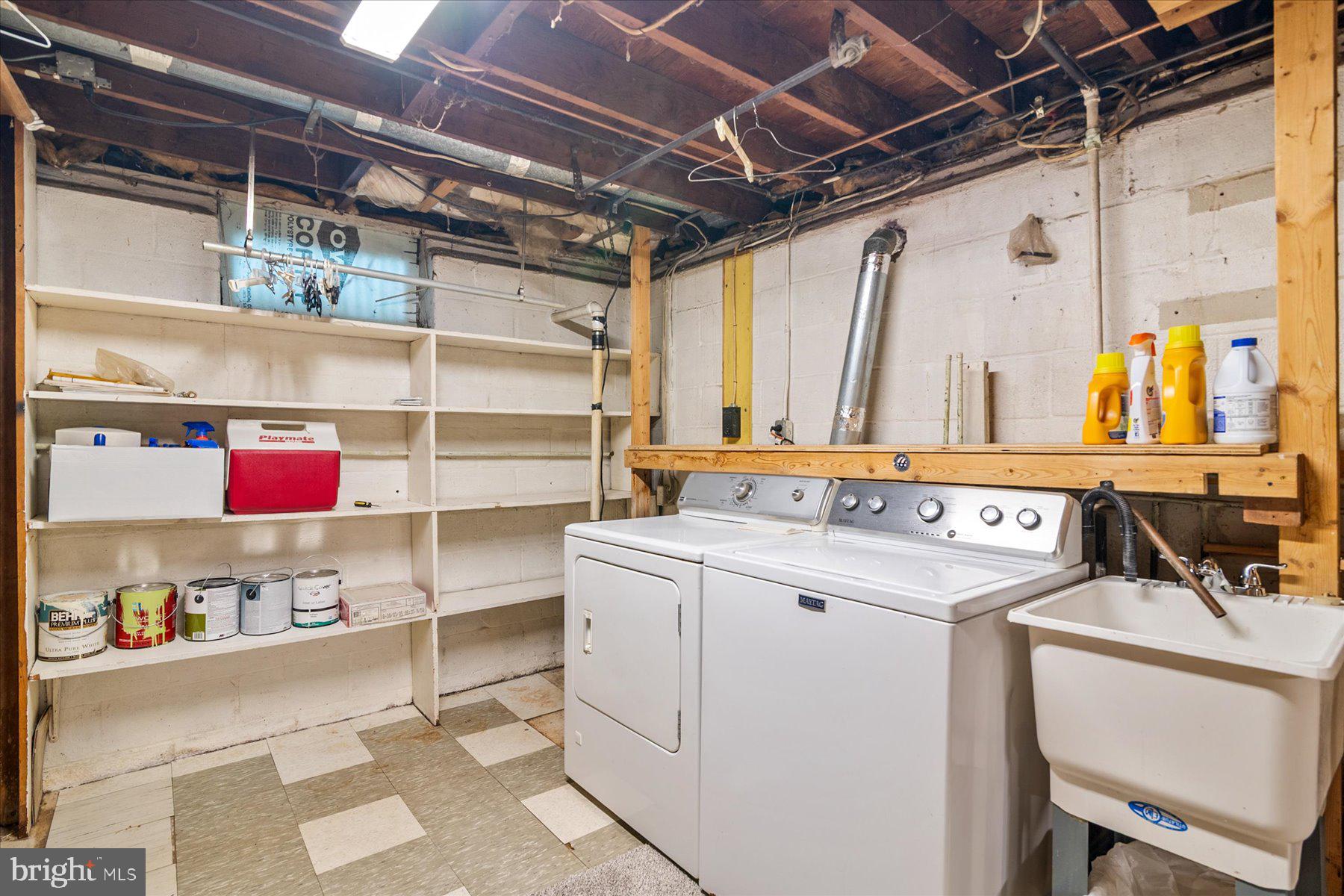 TOLLGATE - Residential