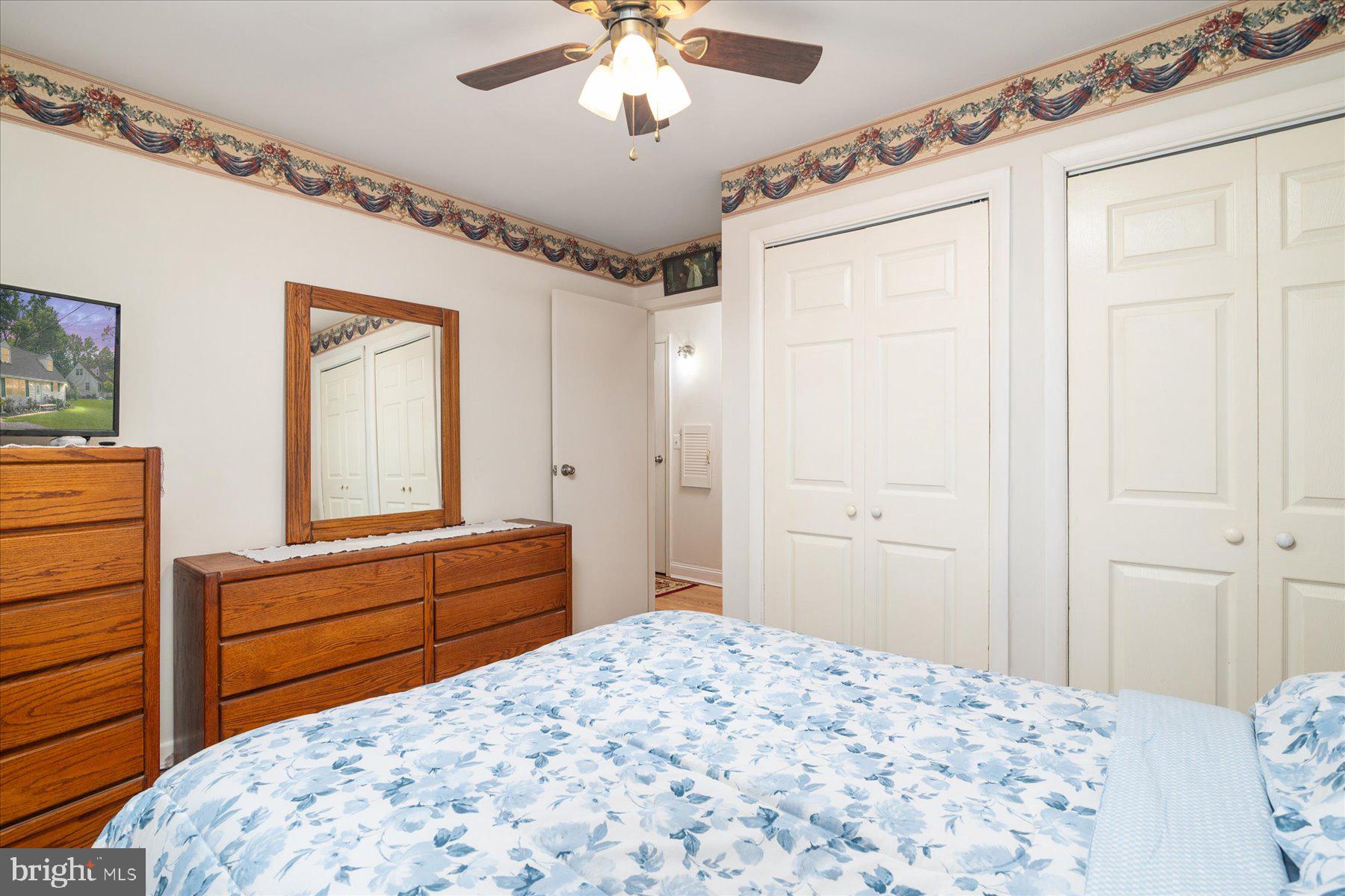 TOLLGATE - Residential