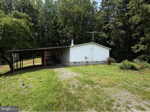 Mobile Home For Sale - 11256 Mutts Lane<br/> KING GEORGE, VA 22485