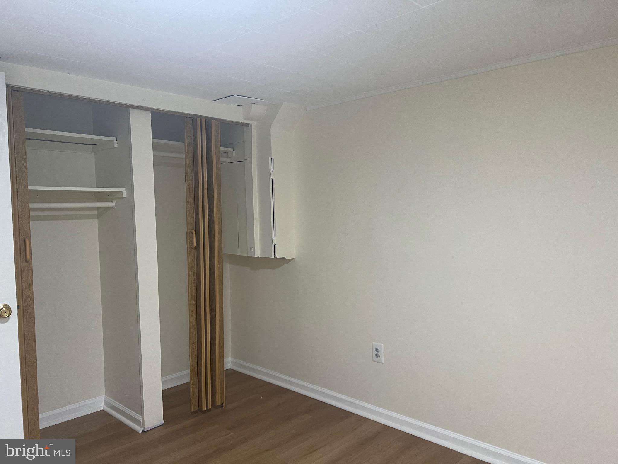BROOKHAVEN - Residential