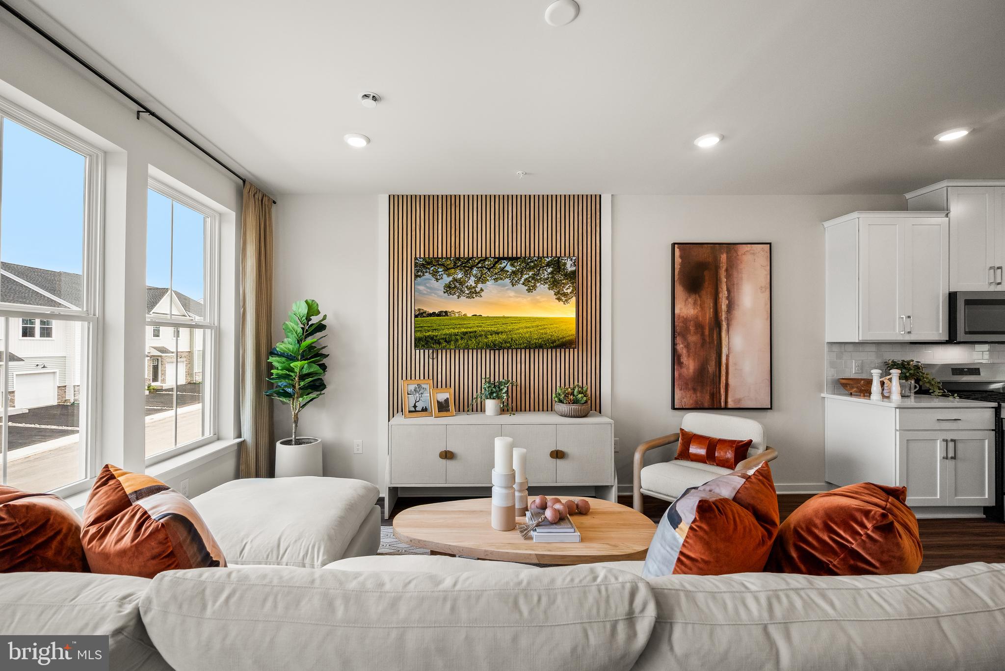 SPRING OAKS - Residential