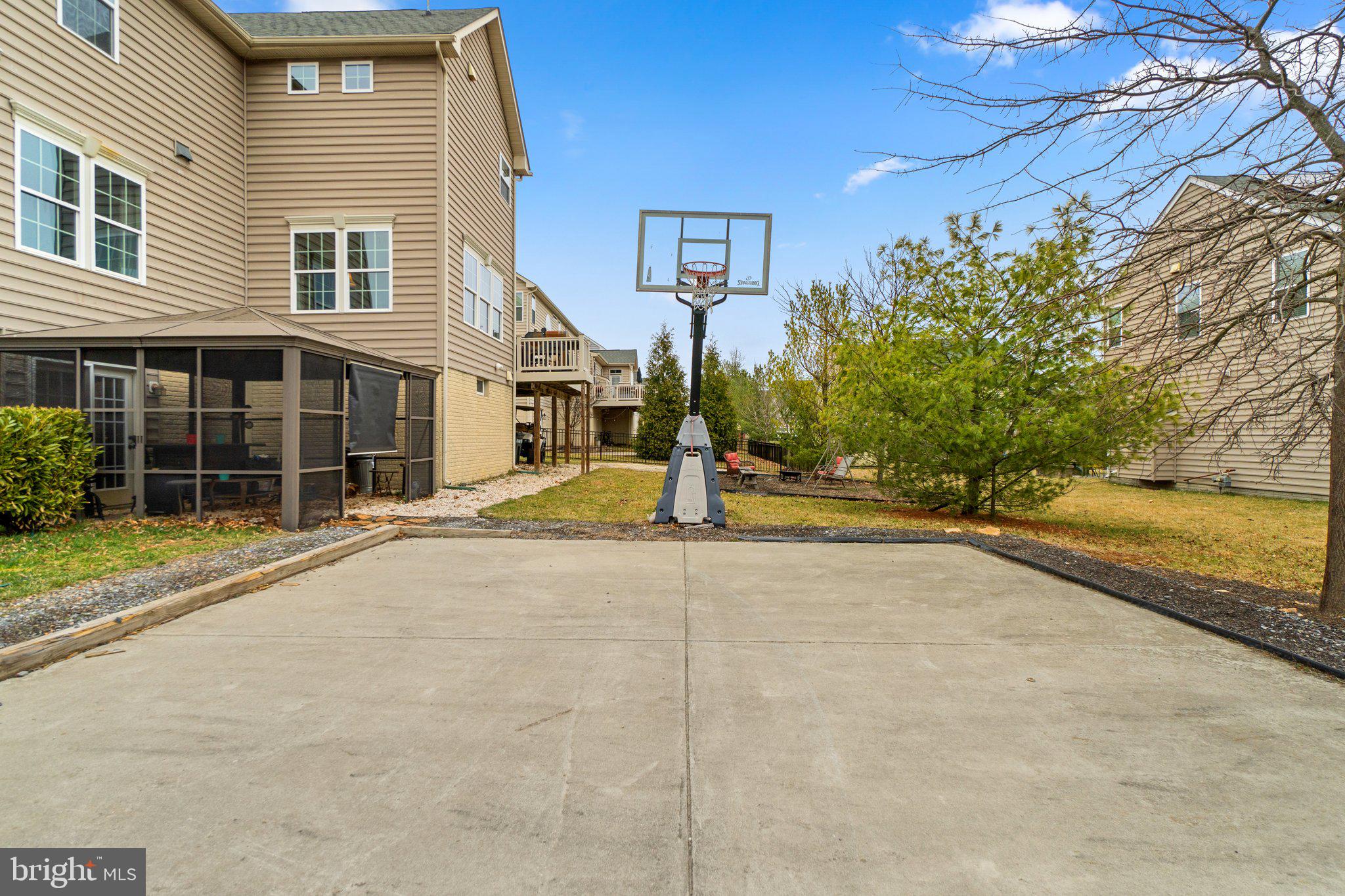 EAGLEHEAD WOODRIDGE - Residential