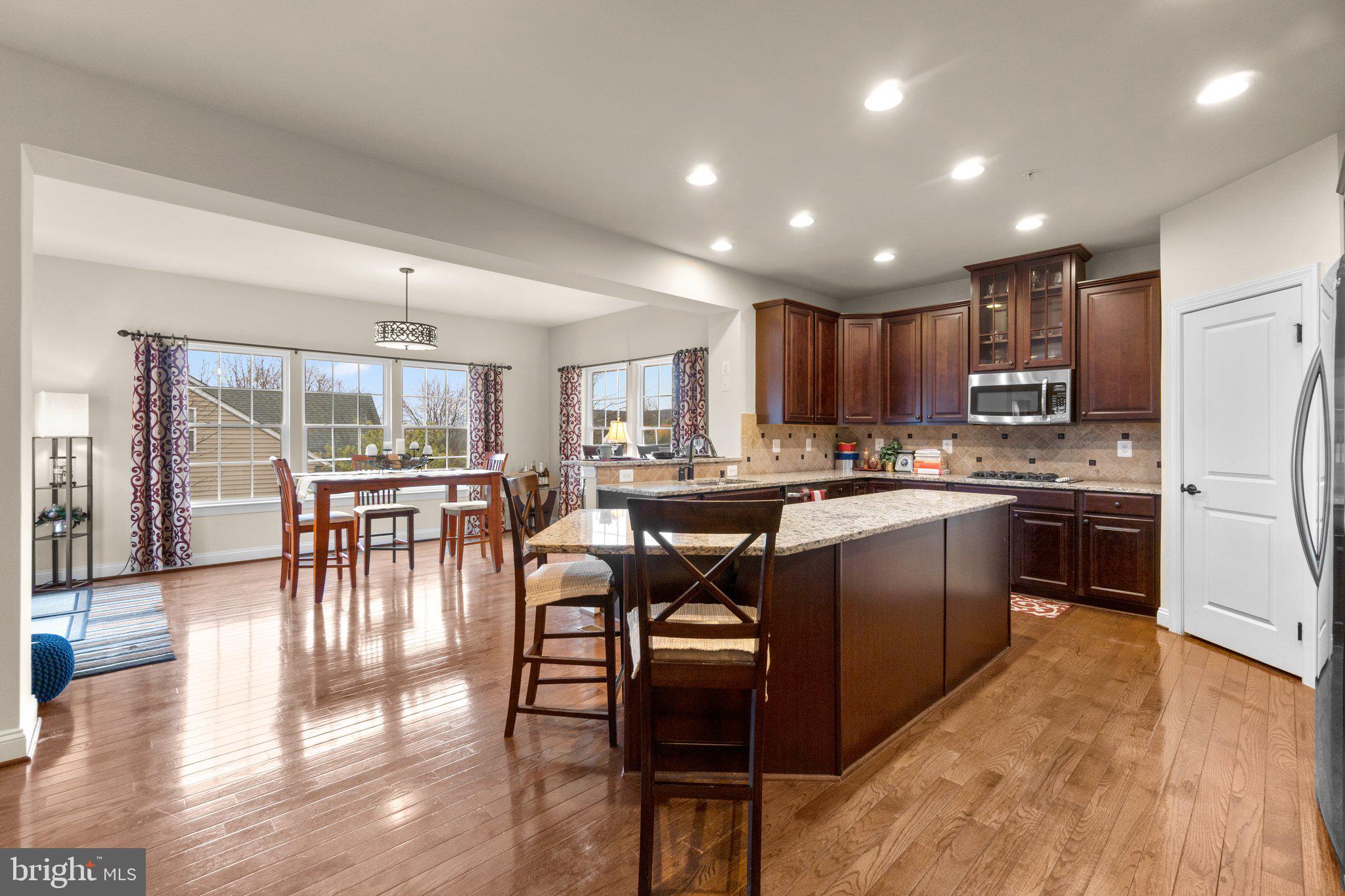 EAGLEHEAD WOODRIDGE - Residential