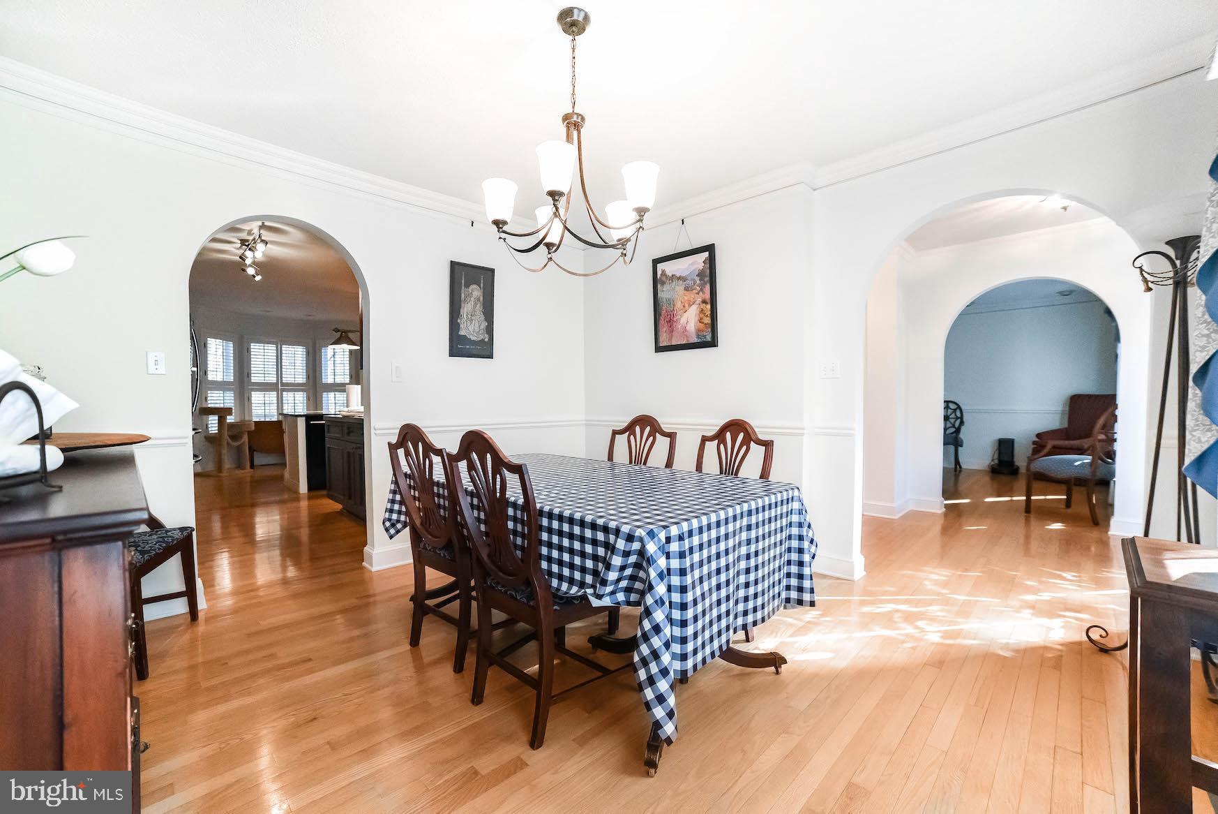 CHESTNUT HILLS - Residential