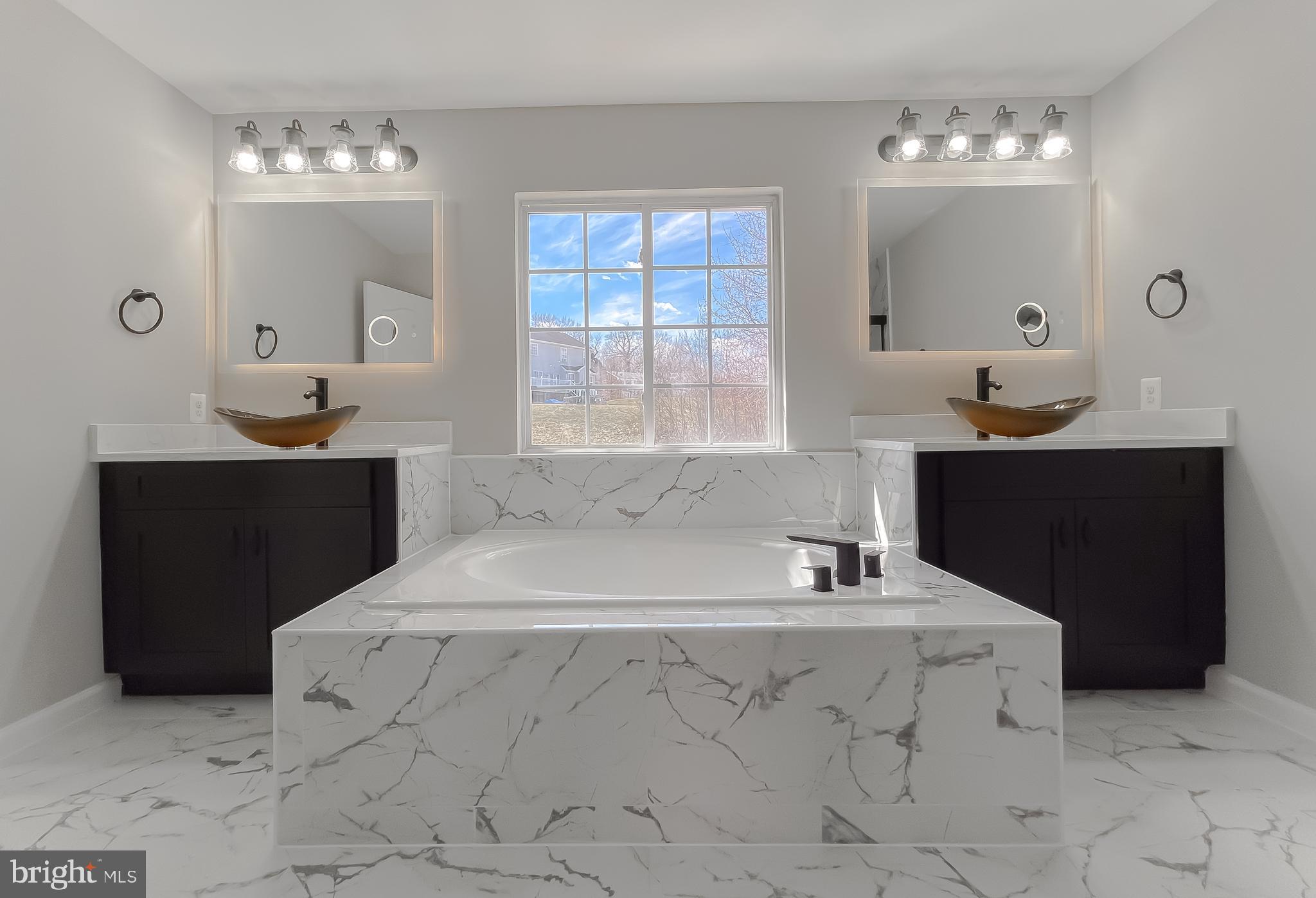 OXON RUN HILLS - Residential