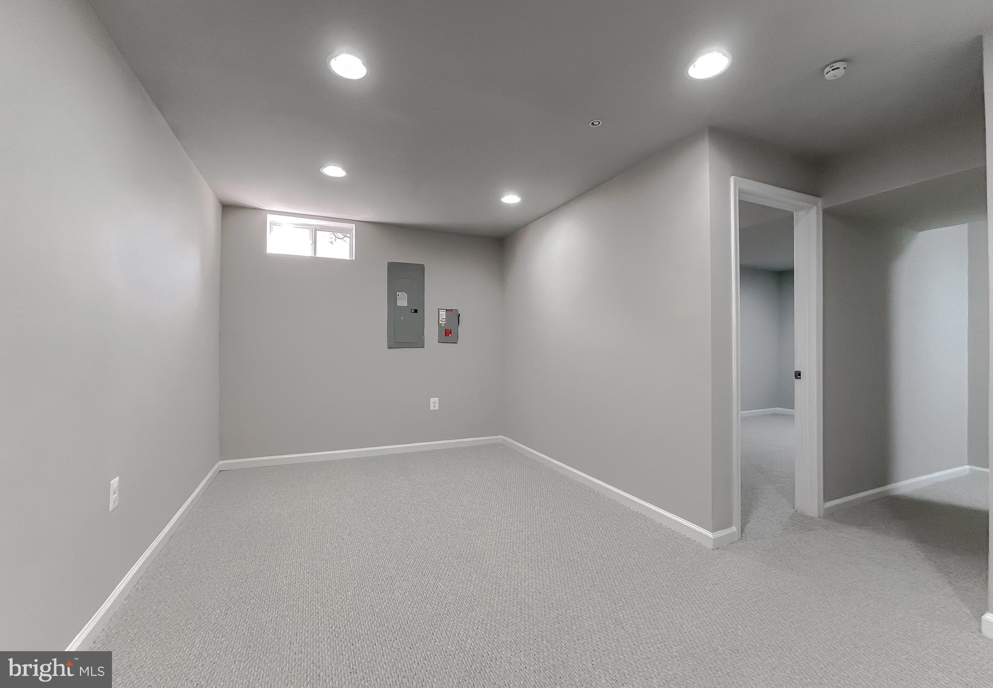 OXON RUN HILLS - Residential