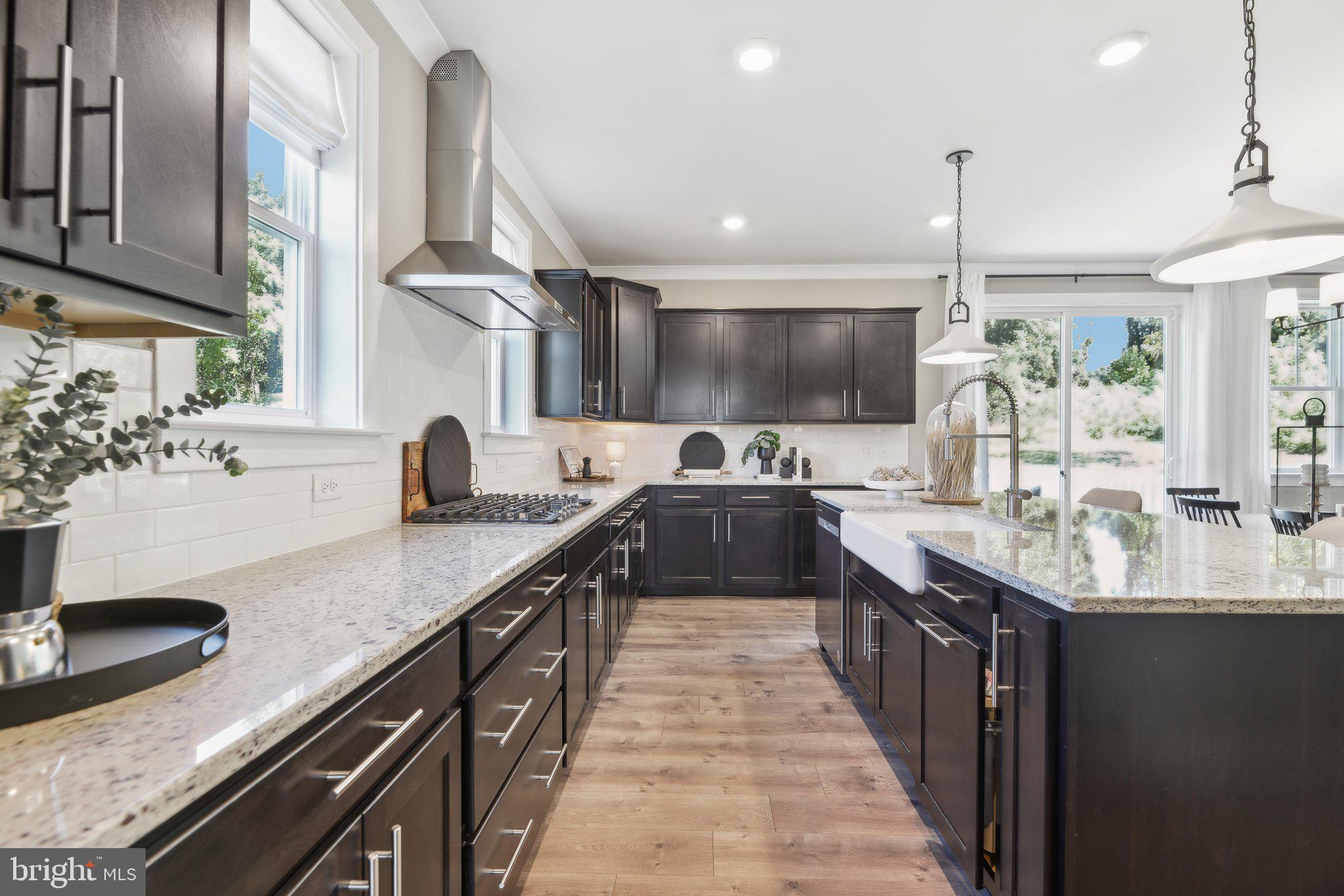 LINWOOD LANDING - Residential