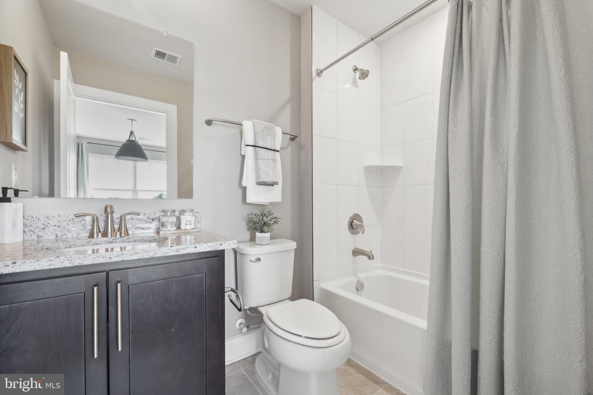 LINWOOD LANDING - Residential