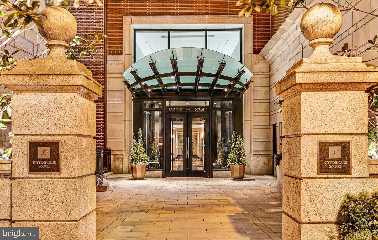 RITTENHOUSE SQUARE - Residential