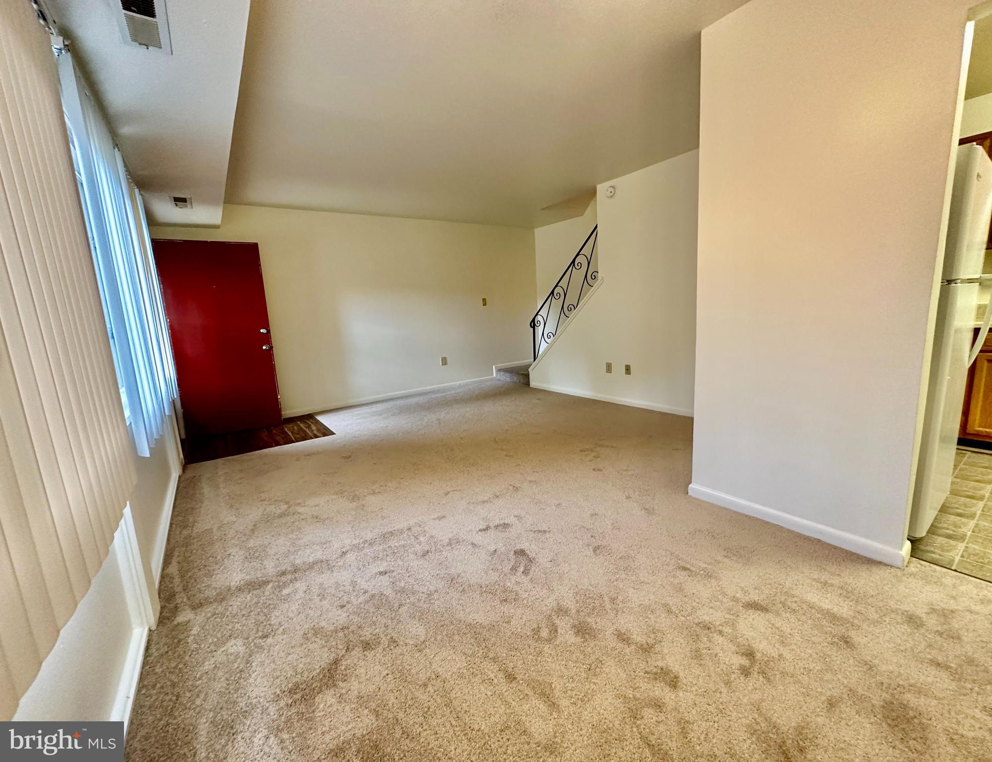 NORTHSIDE TOWNHOUSE APARTMENTS - Residential Lease