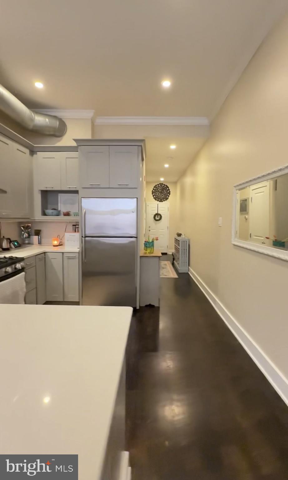 142 N 2ND STREET 1B