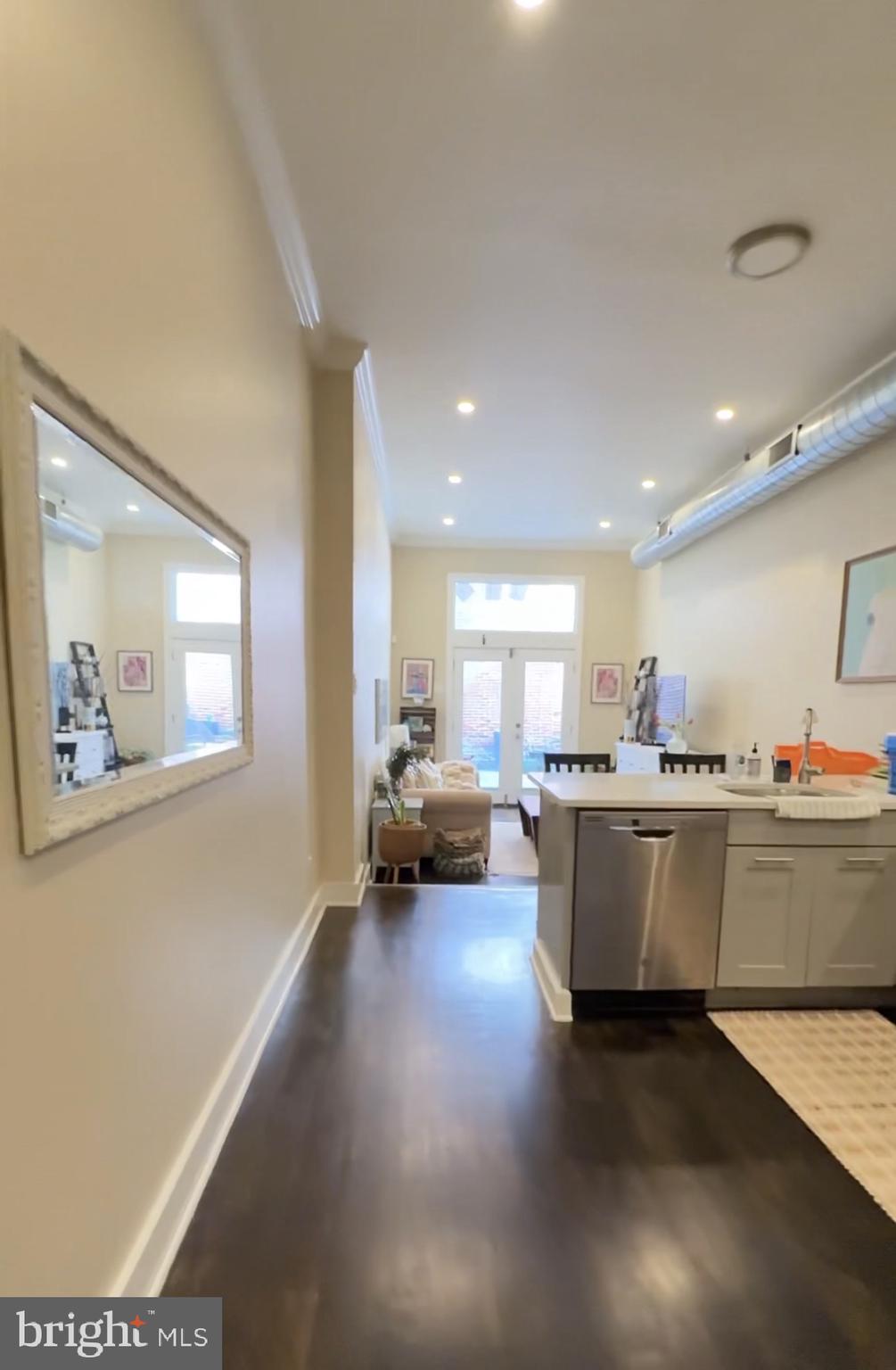 142 N 2ND STREET 1B