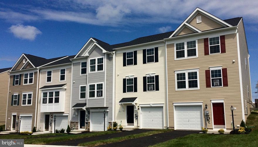 APRIL DELIVERY!!! SELLING IN ADVANCE OF START!!! LOWEST PRICE IN THE AREA 100% FINANCING & CLOSING COST MONEY! York II garage town interior unit, Stainless appliances, Silestone counter tops,  42" cabinets & kitchen island, deluxe owners bath with separate shower & soaking tub, Pendant Lighting for island, finished LL rec room with walkout & bath rough in. Small town setting convenient to Rt.9 & I81 for your commute.