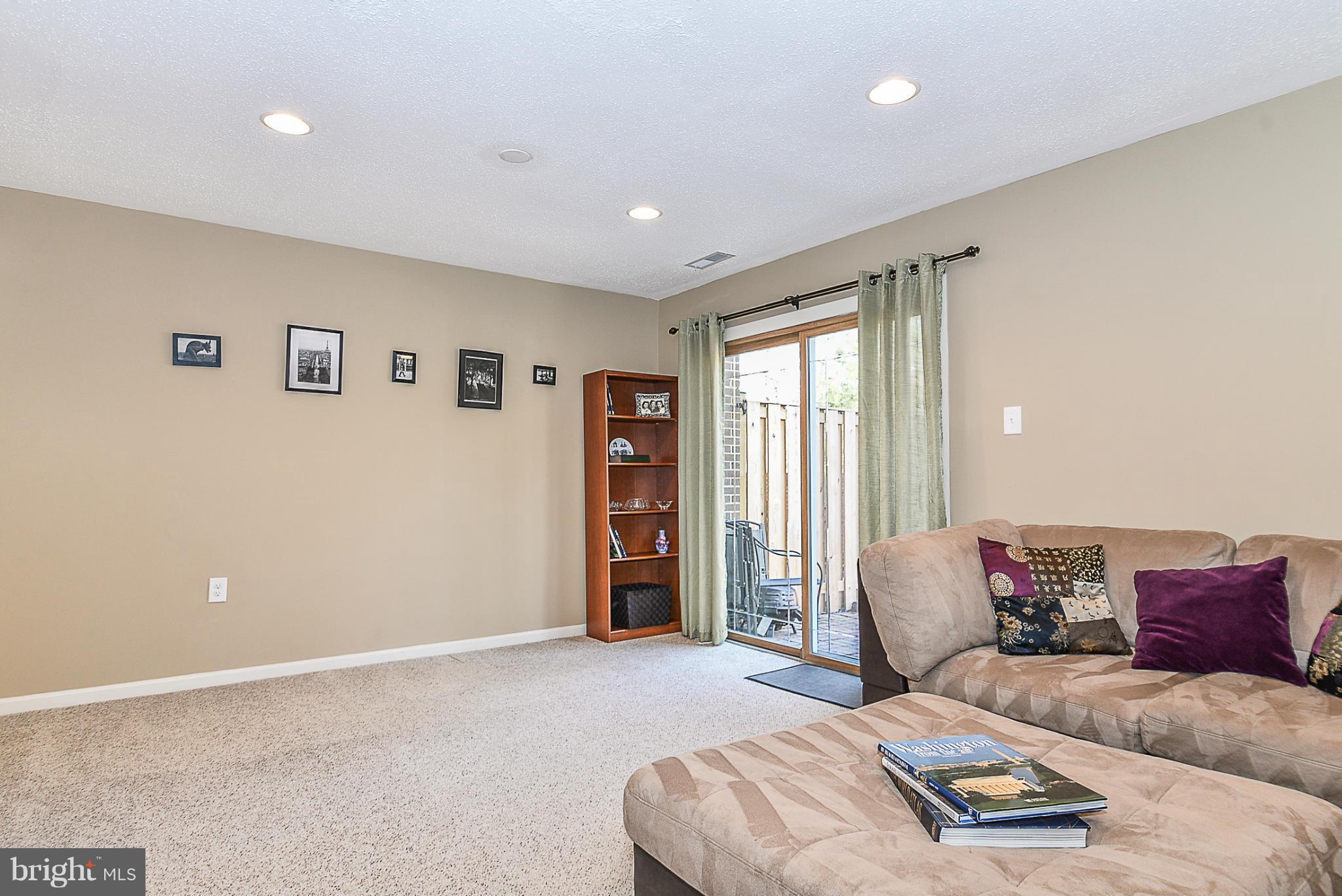 SEMINARY HEIGHTS - Residential