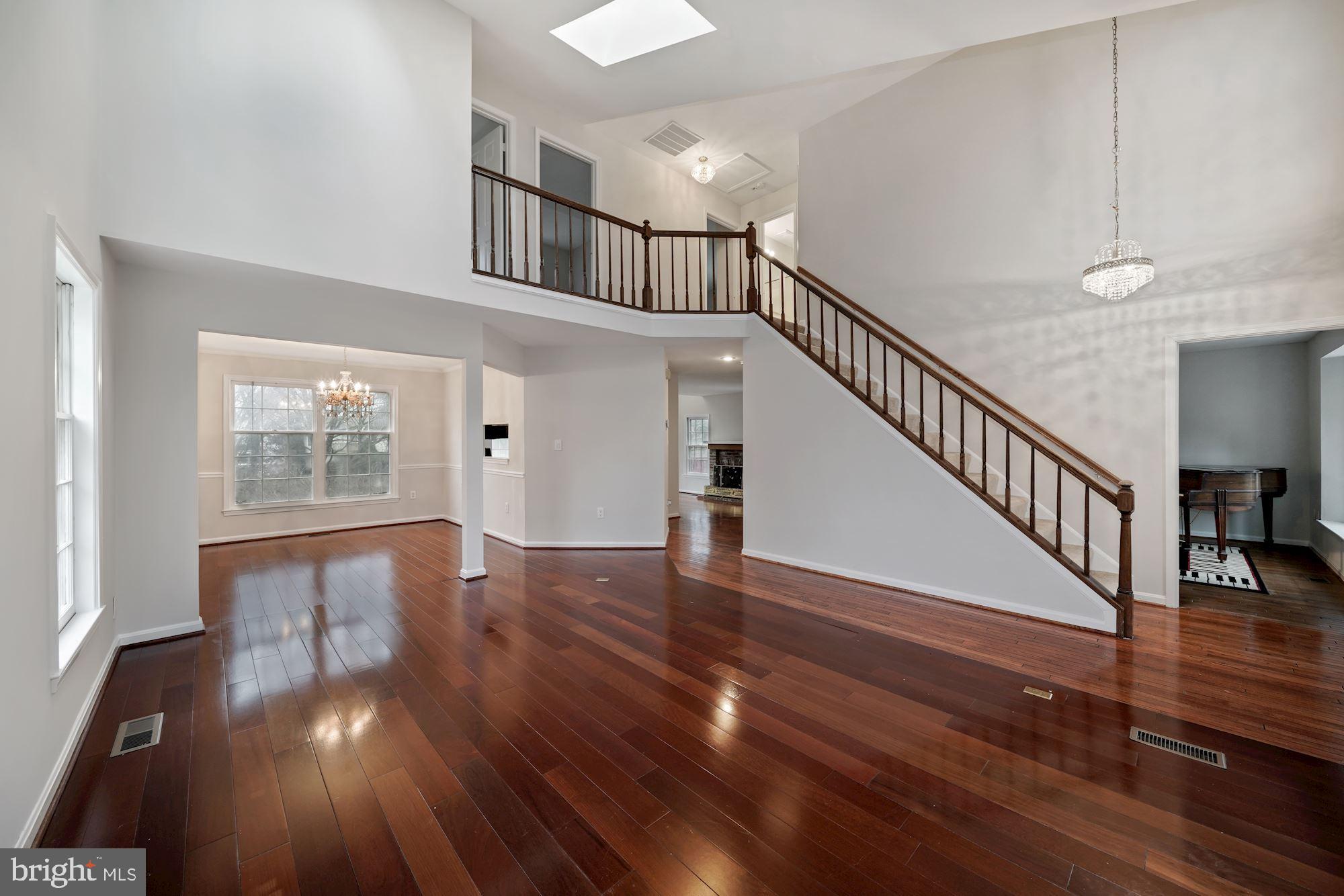 HALLOWELL - Residential