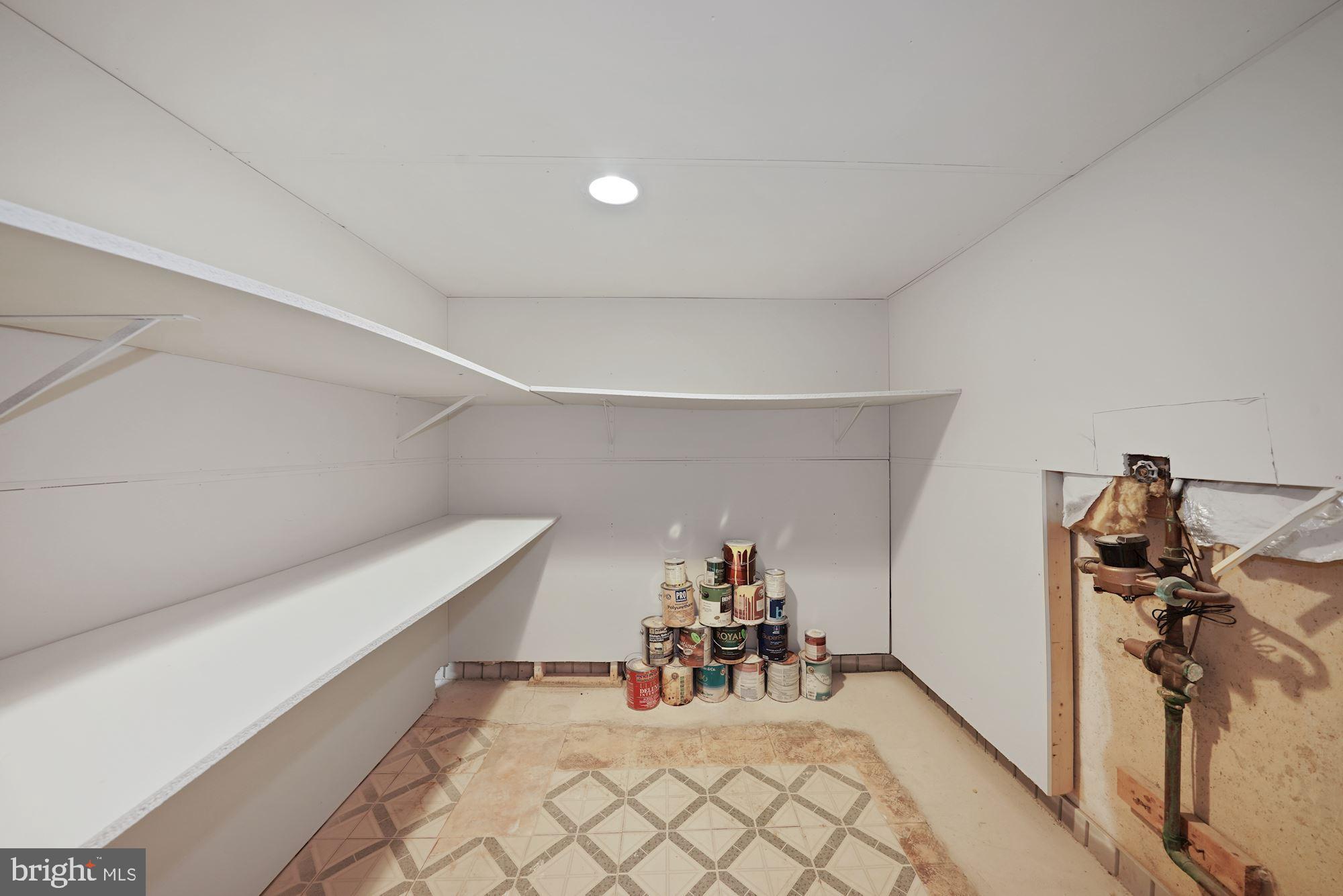 HALLOWELL - Residential