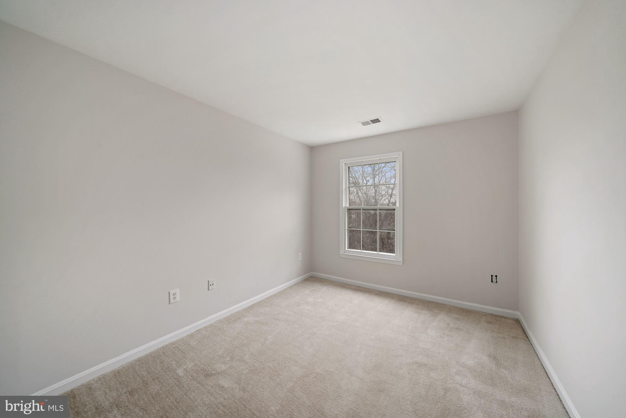 HALLOWELL - Residential