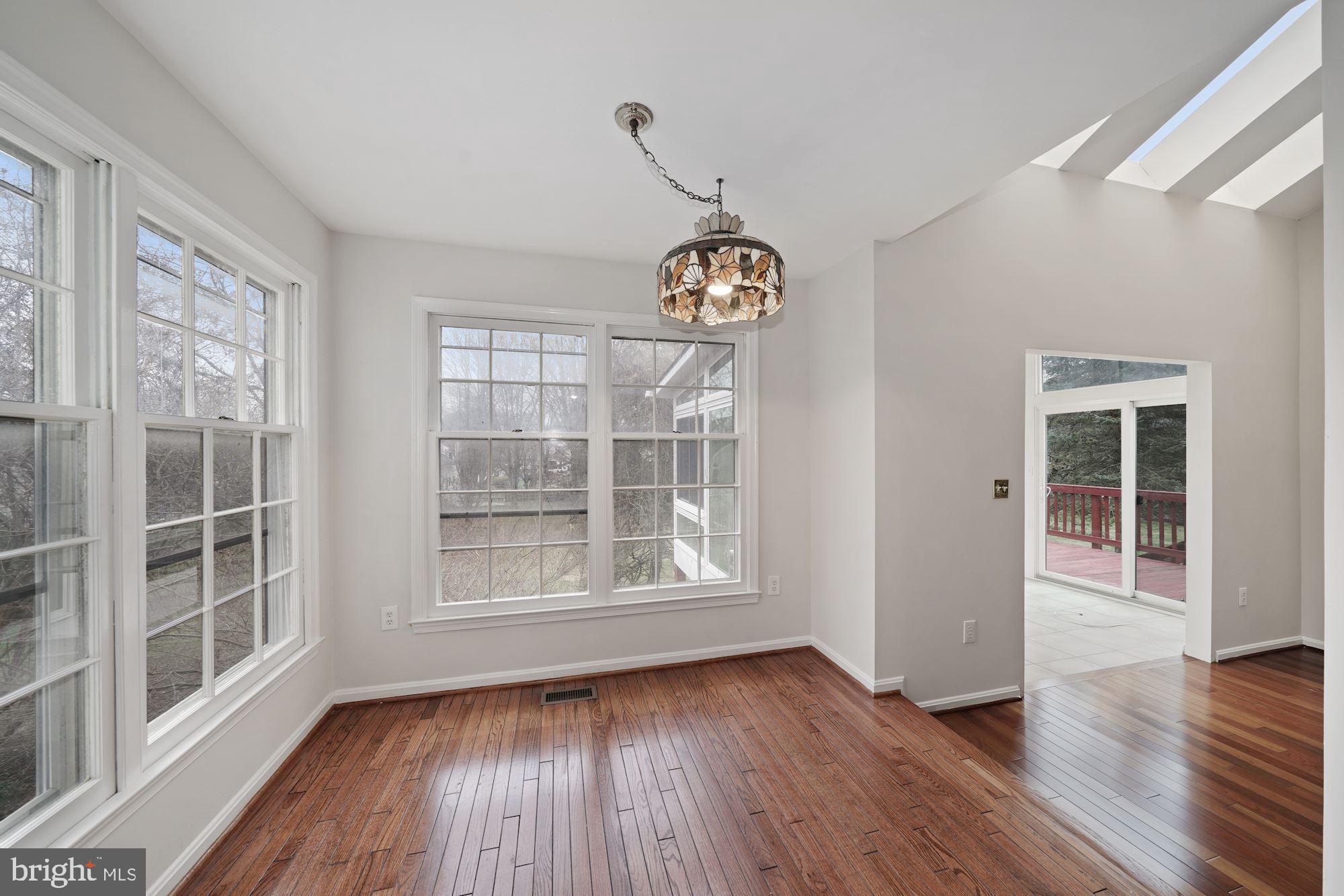 HALLOWELL - Residential