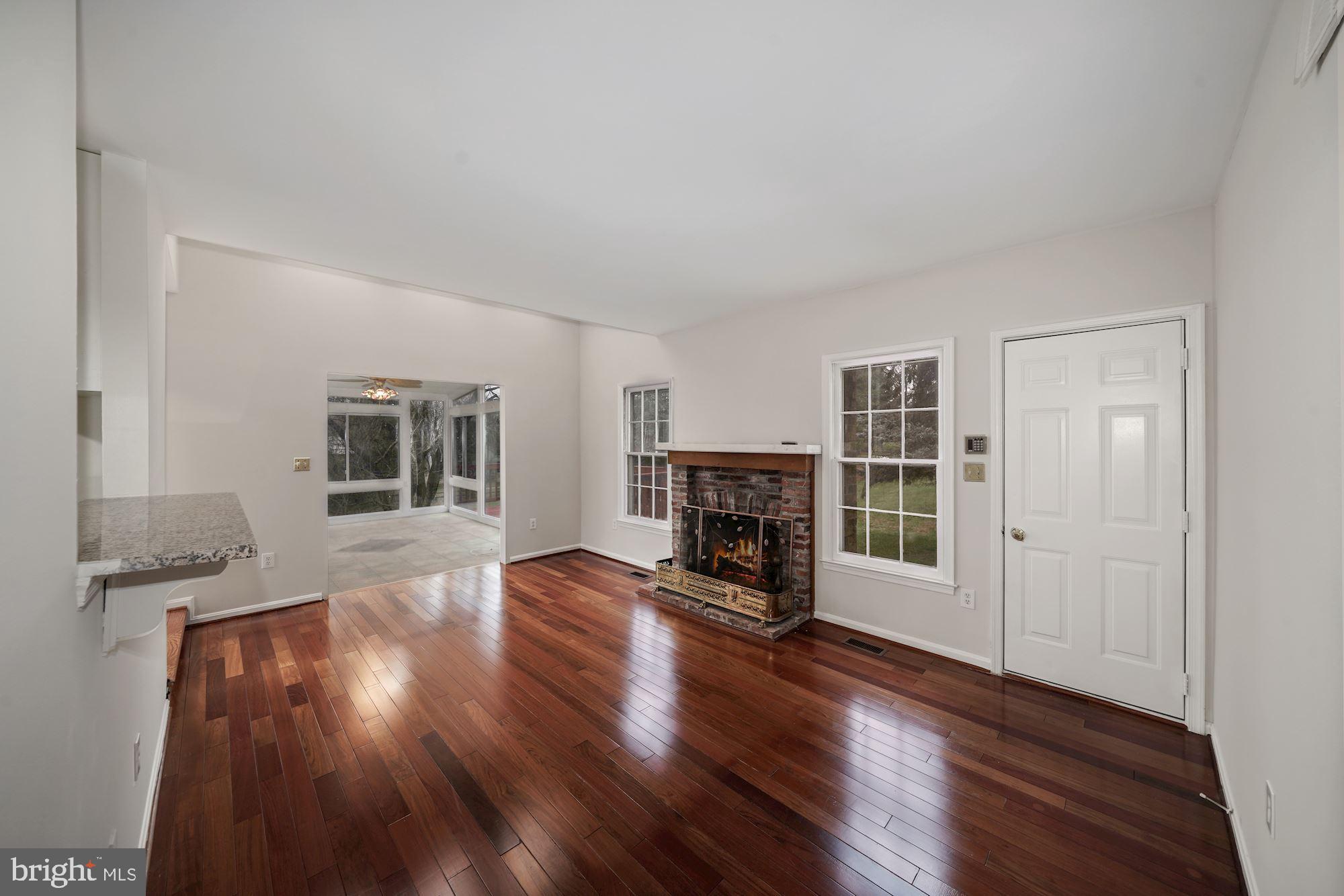 HALLOWELL - Residential