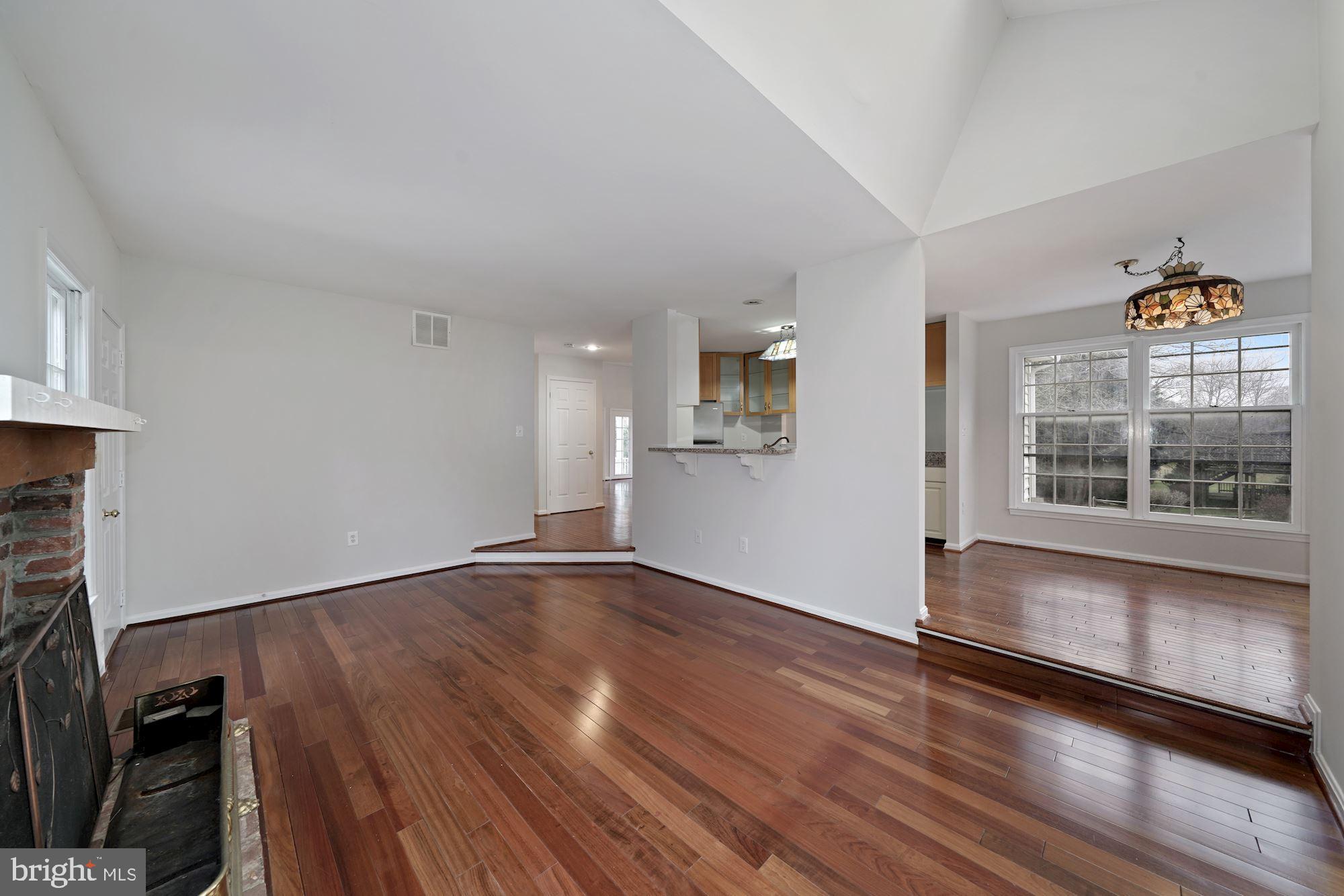 HALLOWELL - Residential