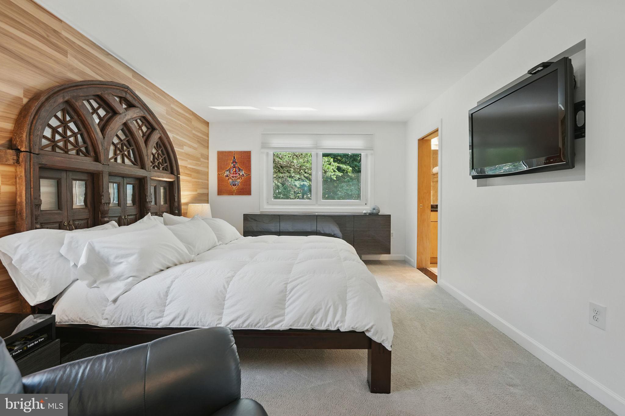 FOX MILL WOODS - Residential