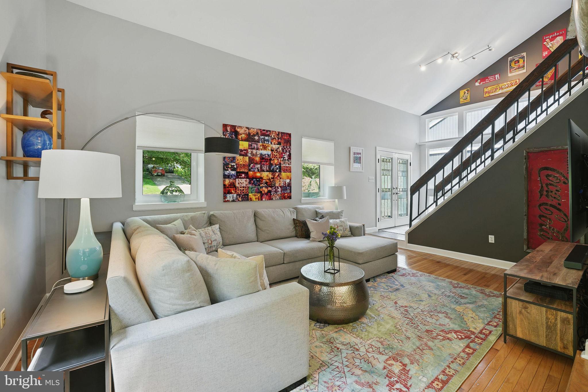 FOX MILL WOODS - Residential