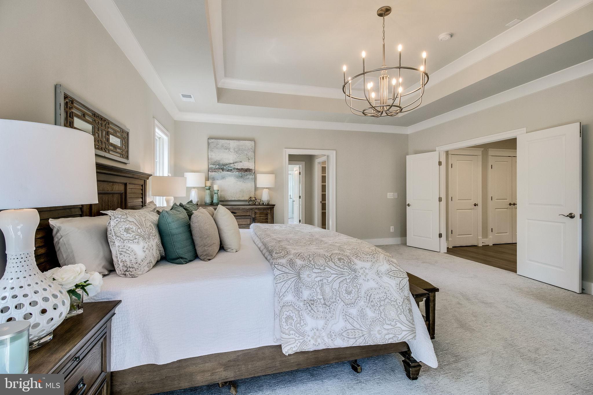 CHURCHILL - Residential