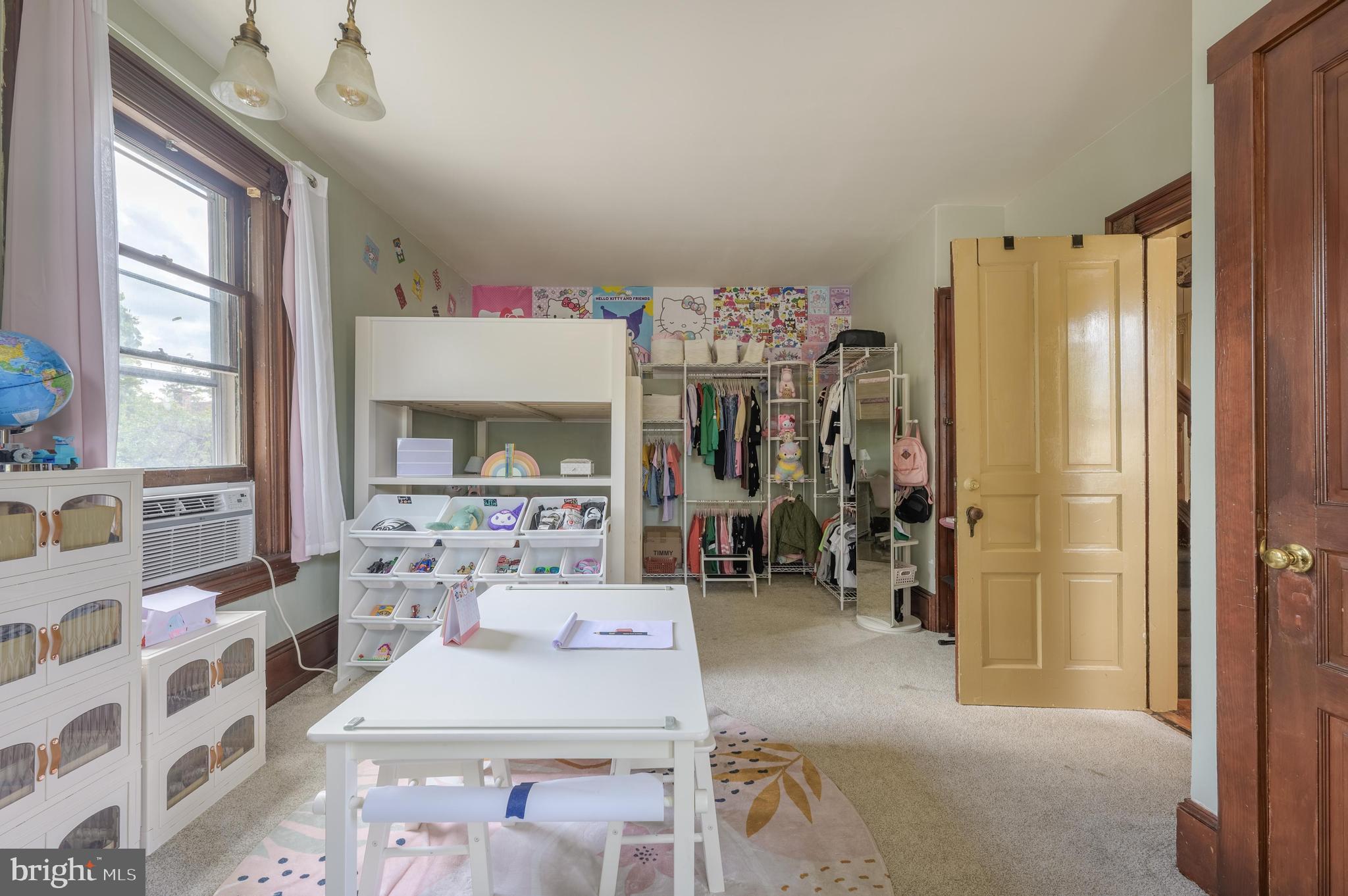 HISTORIC DISTRICT - Residential