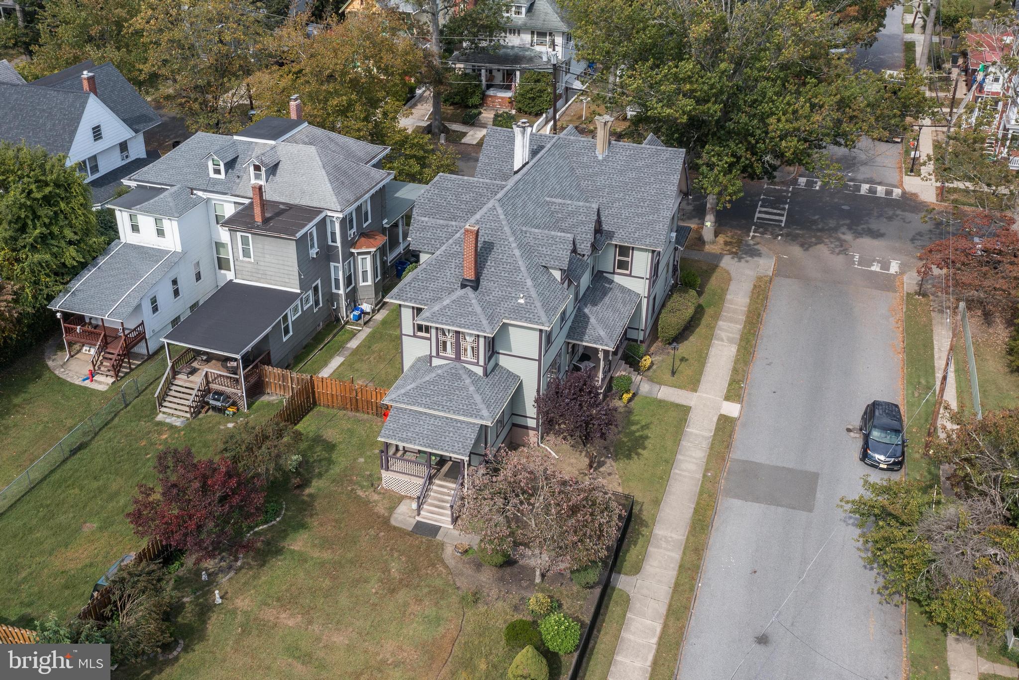 HISTORIC DISTRICT - Residential