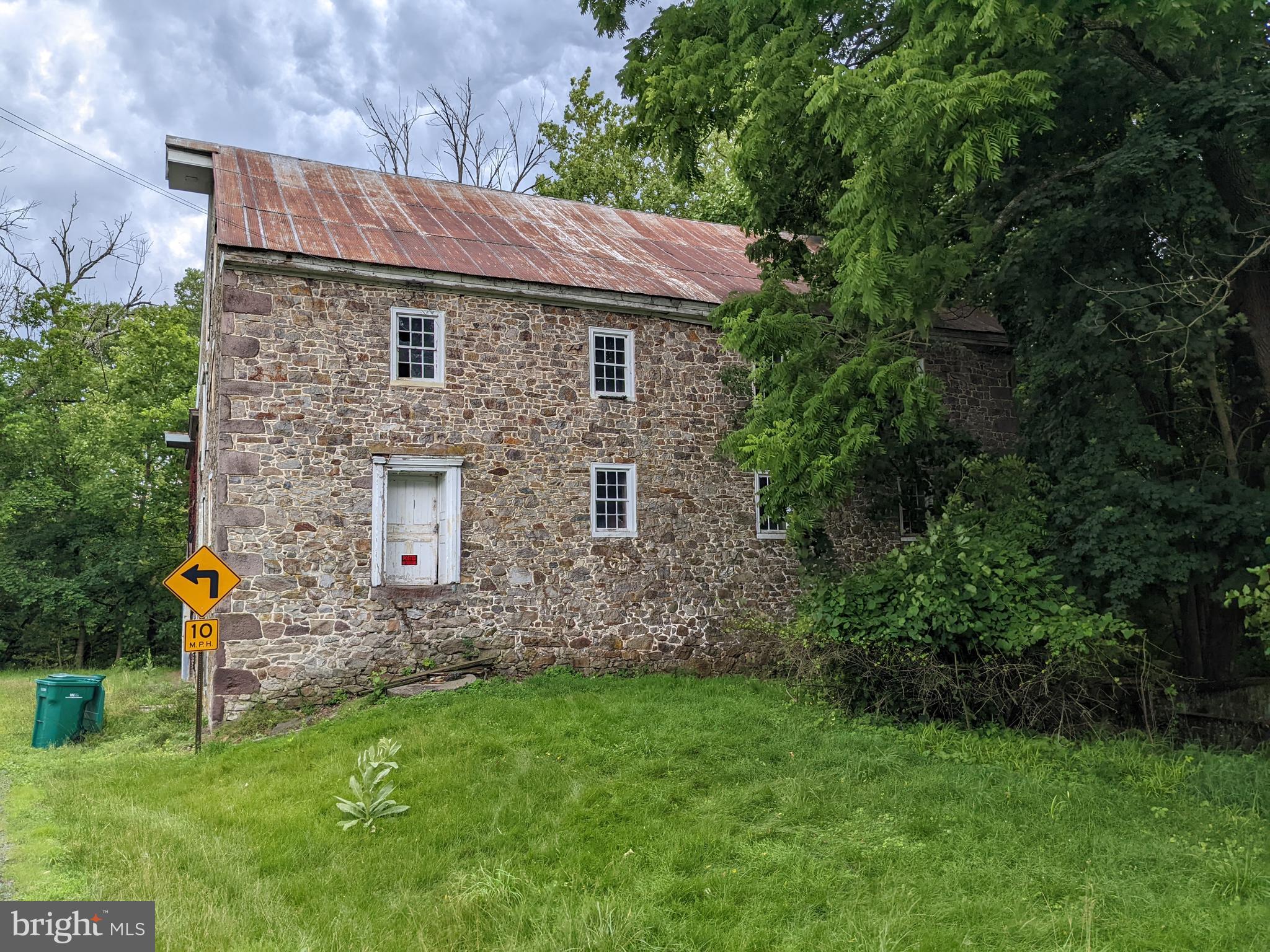 79 SPOTTS MILL ROAD