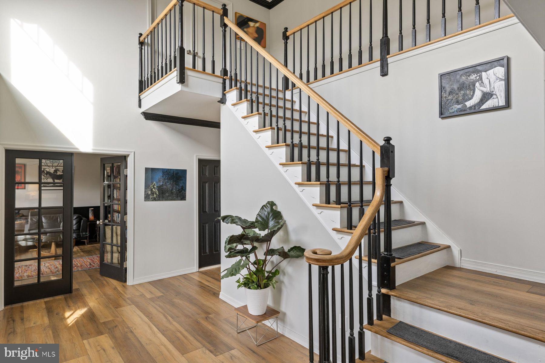 CANAL WALK - Residential