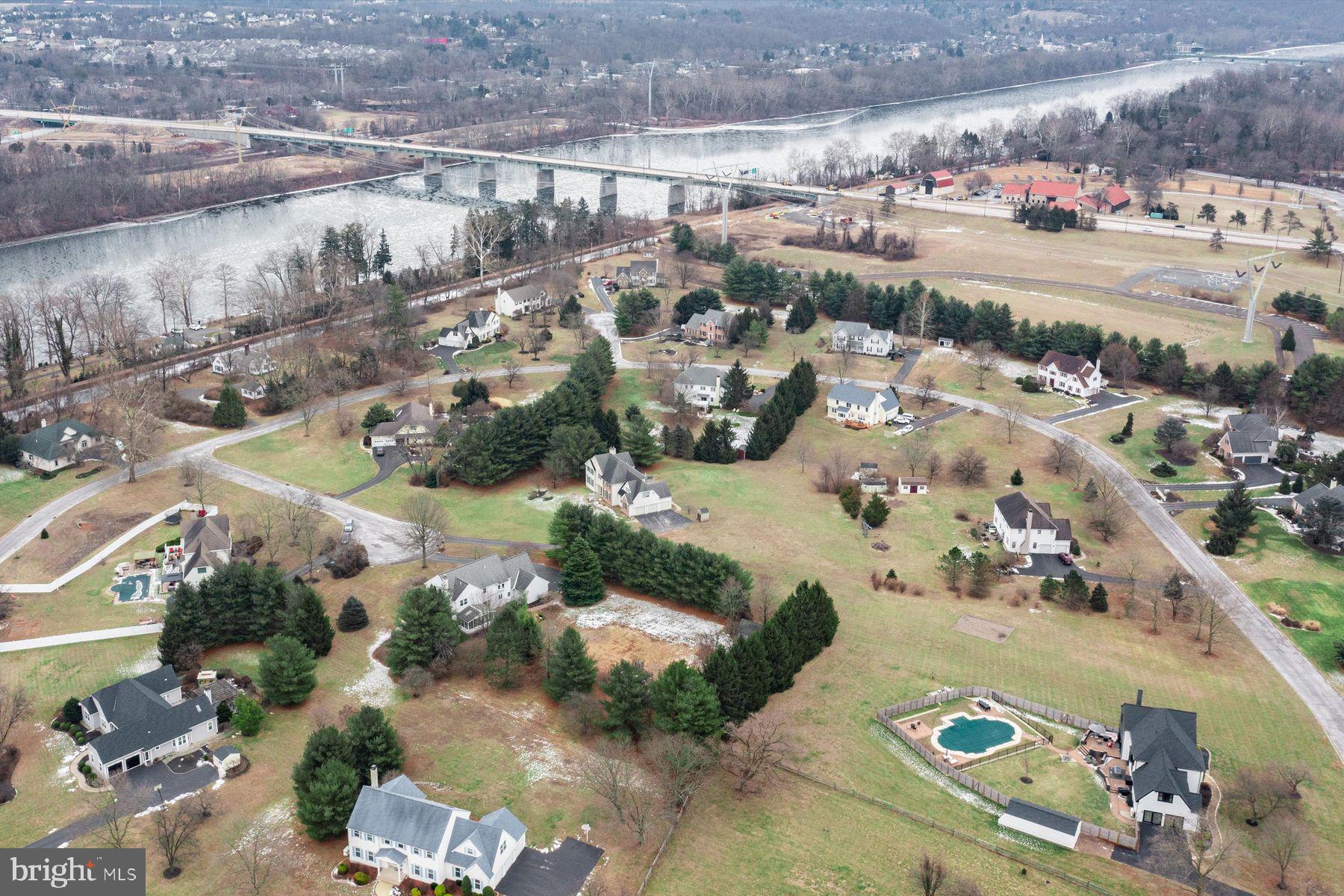 CANAL WALK - Residential